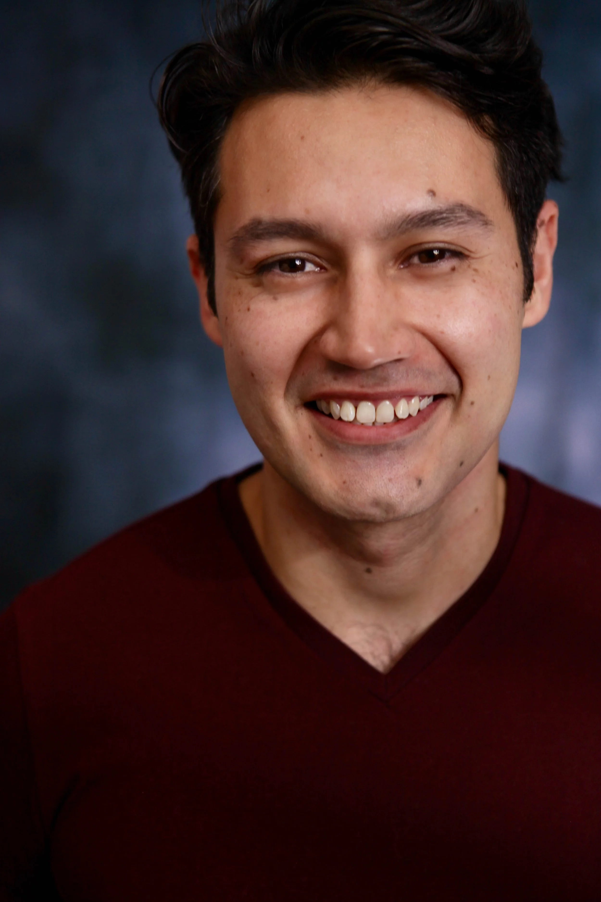 Camilo Linares 2026 headshot 2.jpg