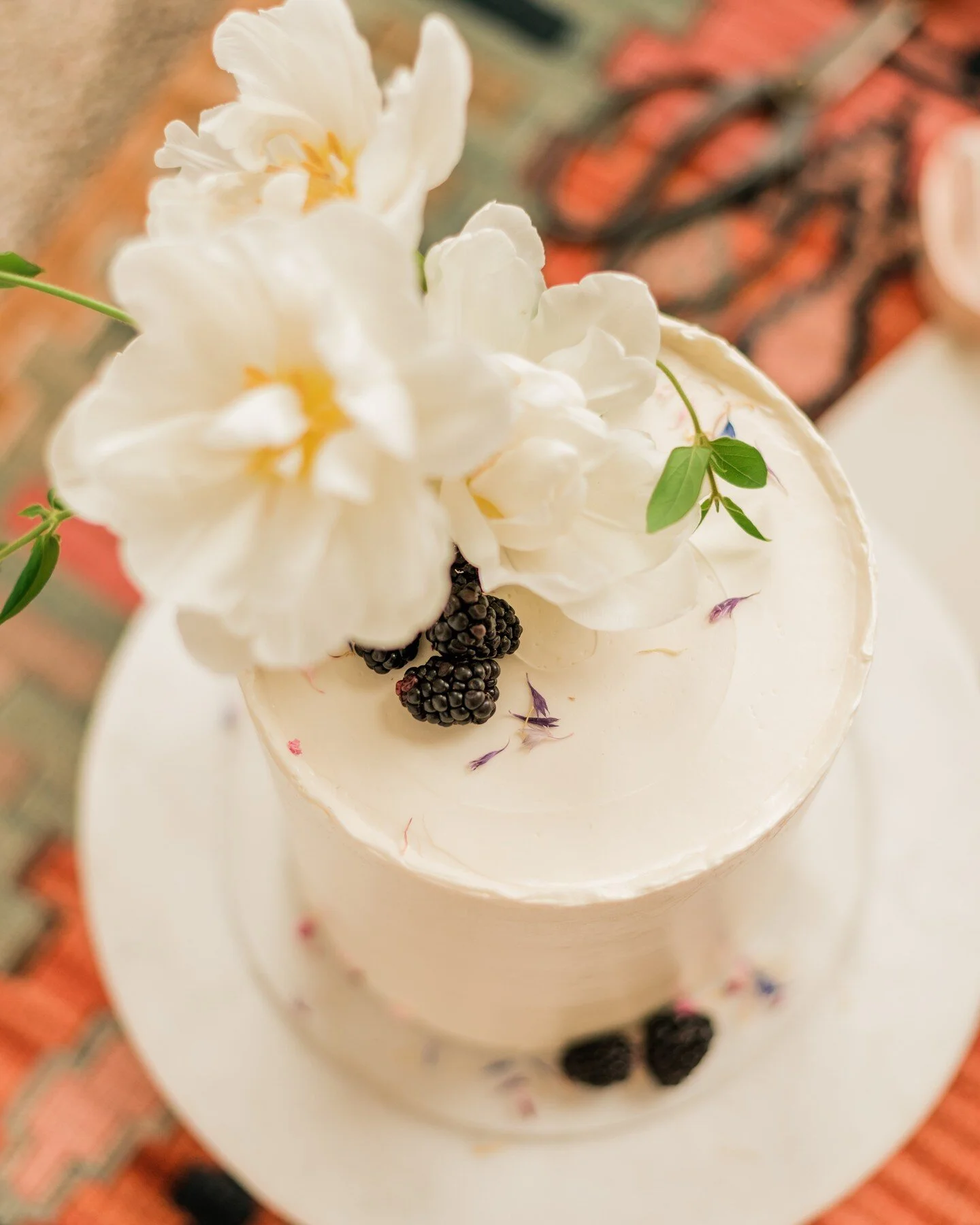 Happy January! We are taking advantage of the snowy, slower season and stepping out of the kitchen (and office) until the 17th. We will be back in baking action on 18th. 👋 🛩