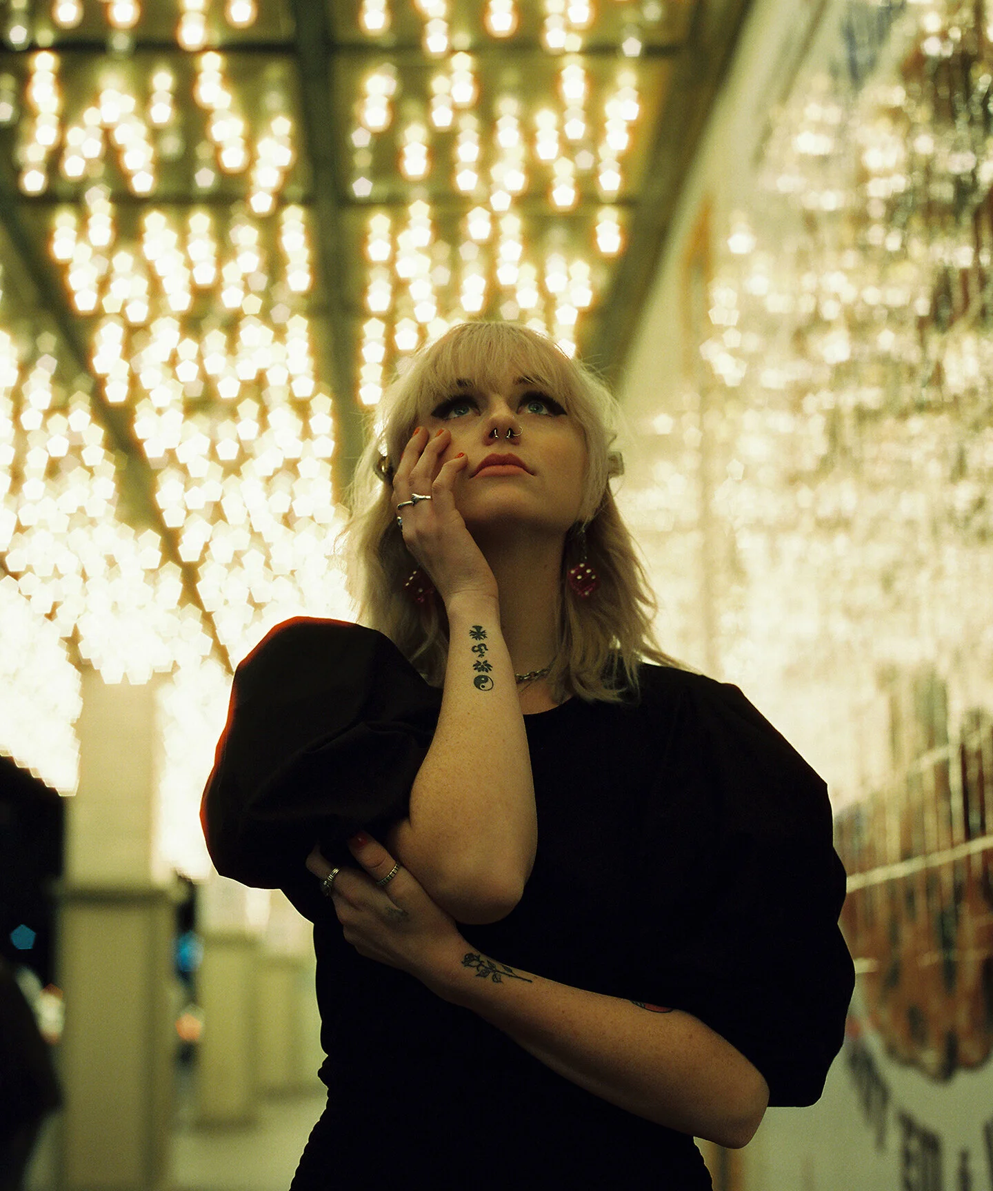 Shayna Block / Heaven or Las Vegas / Medium format film 120, 2019, 20" x 24"