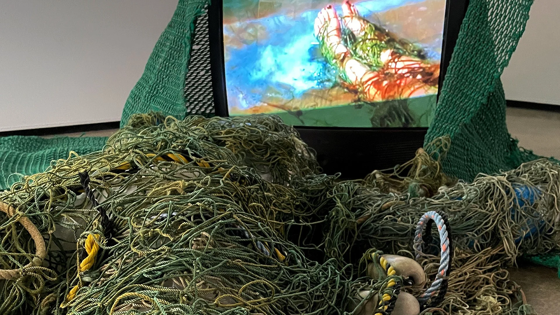 Luna Trevino / Who Killed the World? / Multimedia