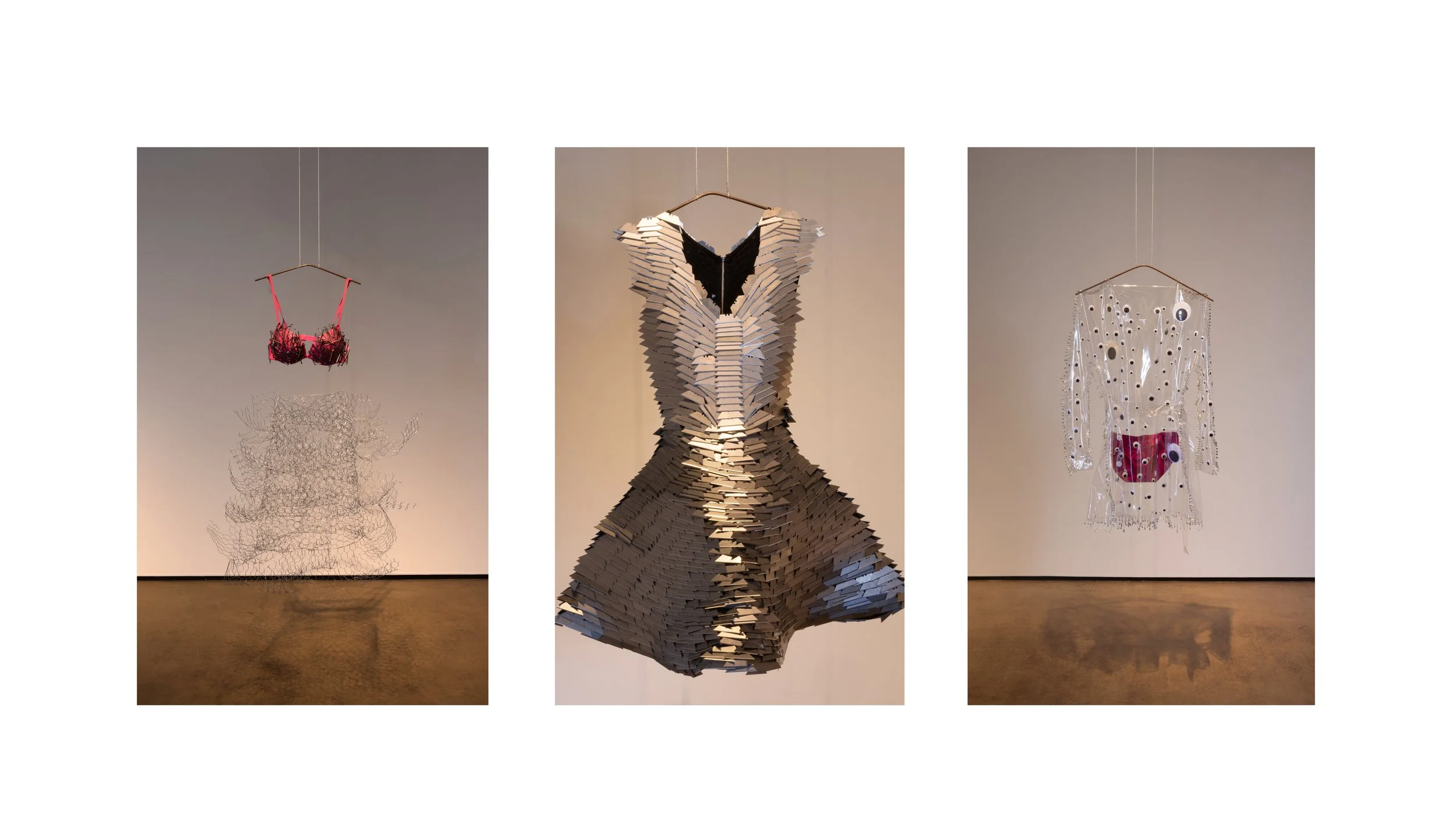 Madyson Goss / I’m Wired /
From left: Bra Top / Razor Blade Dress / Googly Eyes / Multimedia / madysongoss.cargo.site