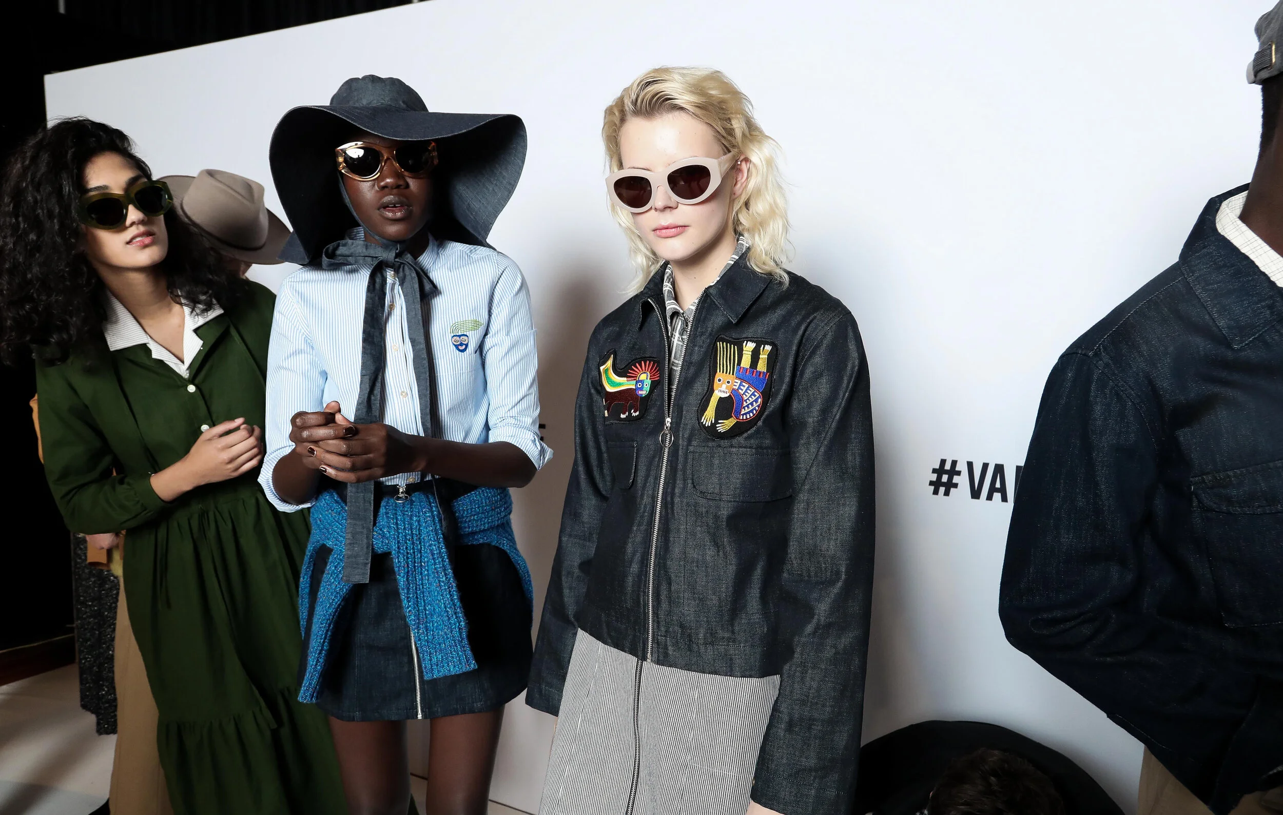 Handsom backstage 12.jpg