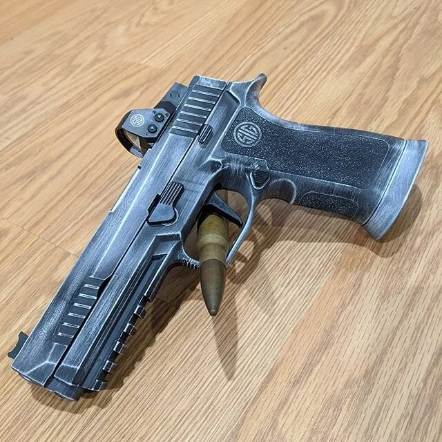 Another Battleworn #sigsauer #x5 out the door! 
#america #art #cerakote #comeandtakeit #craftsman #custom #customguns #donttreadonme #firearms #gun #guns #gunsofinstagram #grind #happiness #igmilitia #life #liberty #mill #millingmachine #machinist #p