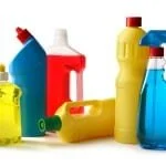 WHAT’S REALLY IN YOUR CLEANING PRODUCTS?