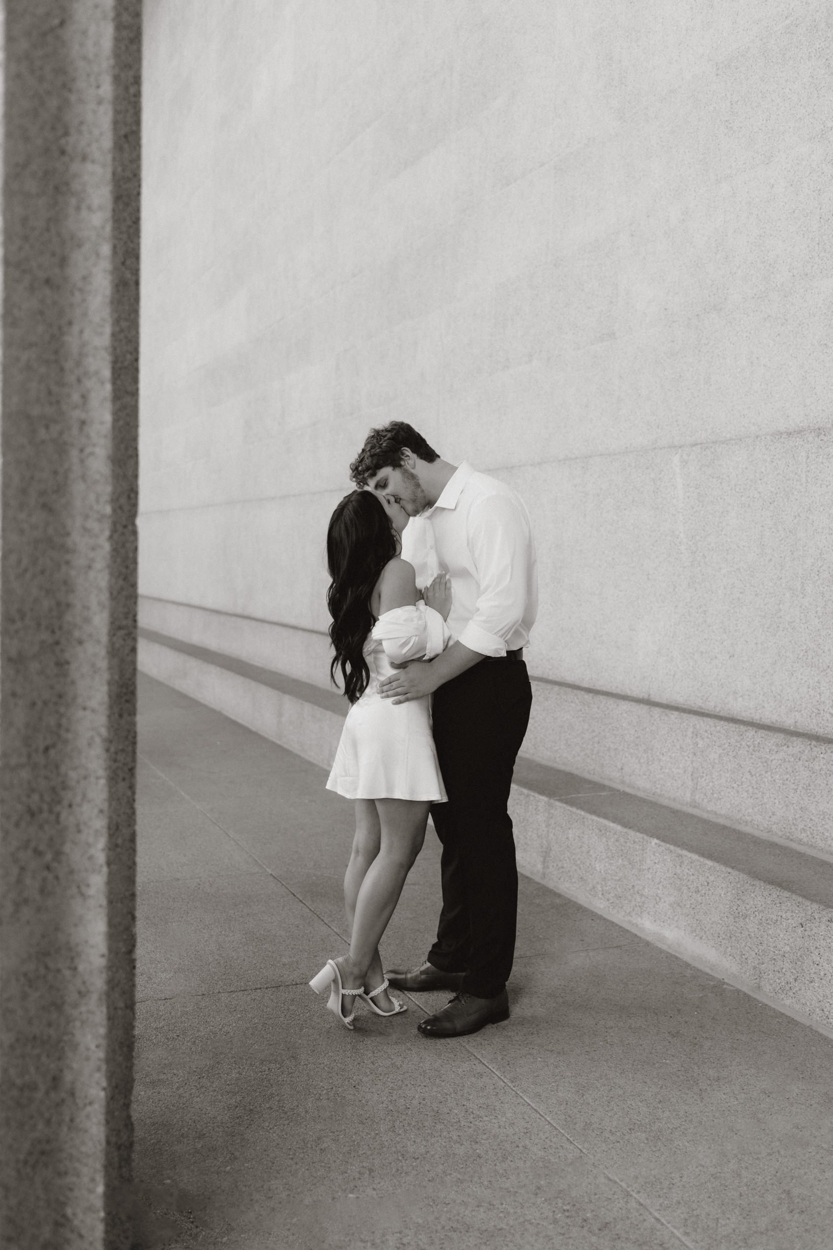 Nashville-Tennessee-Engagement-Photographer-Sophia-Jakob-The-Parthenon-Lrow-Photography27.JPG
