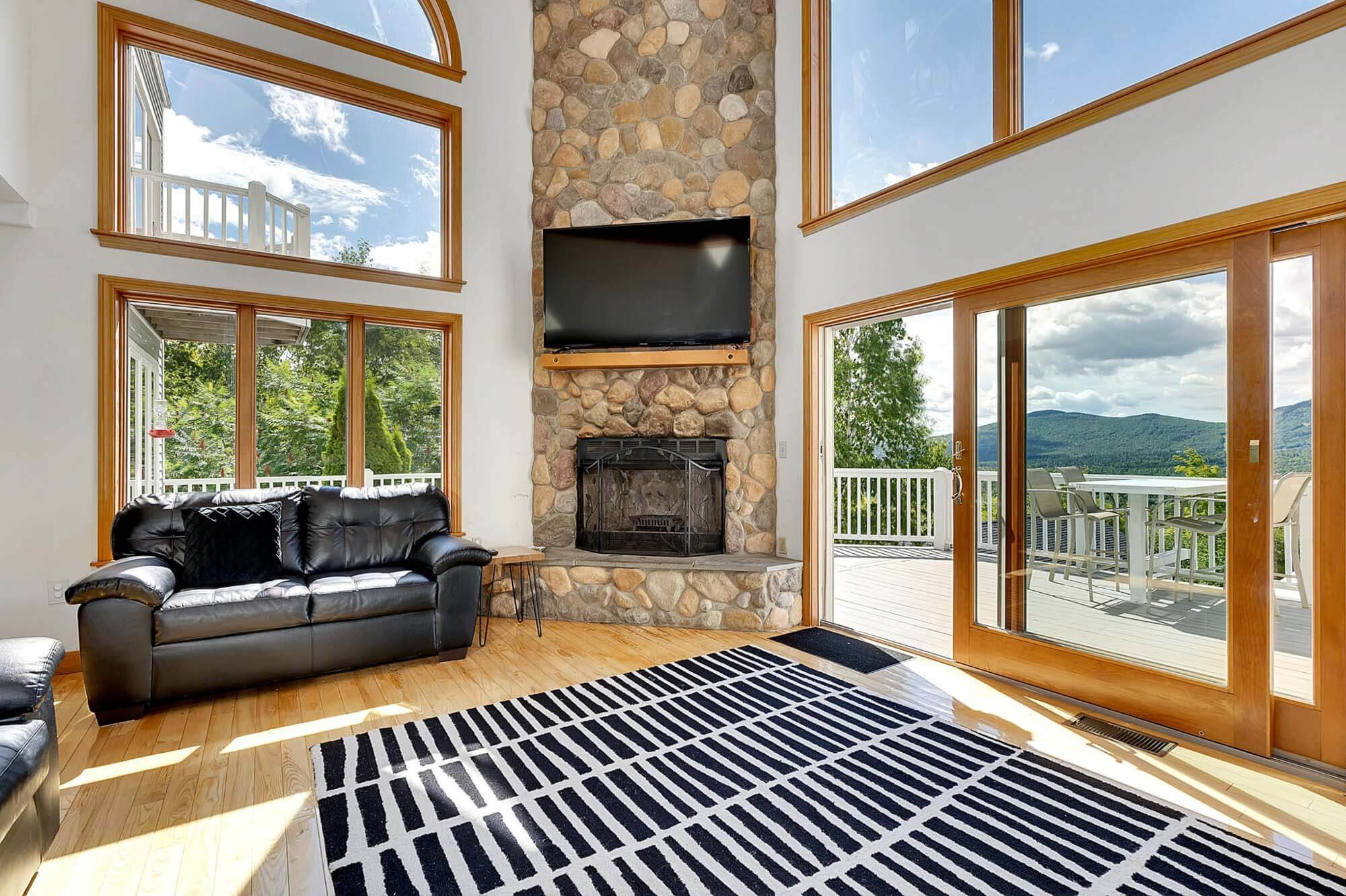 48-web-or-mls-37MammothLane-71.jpg