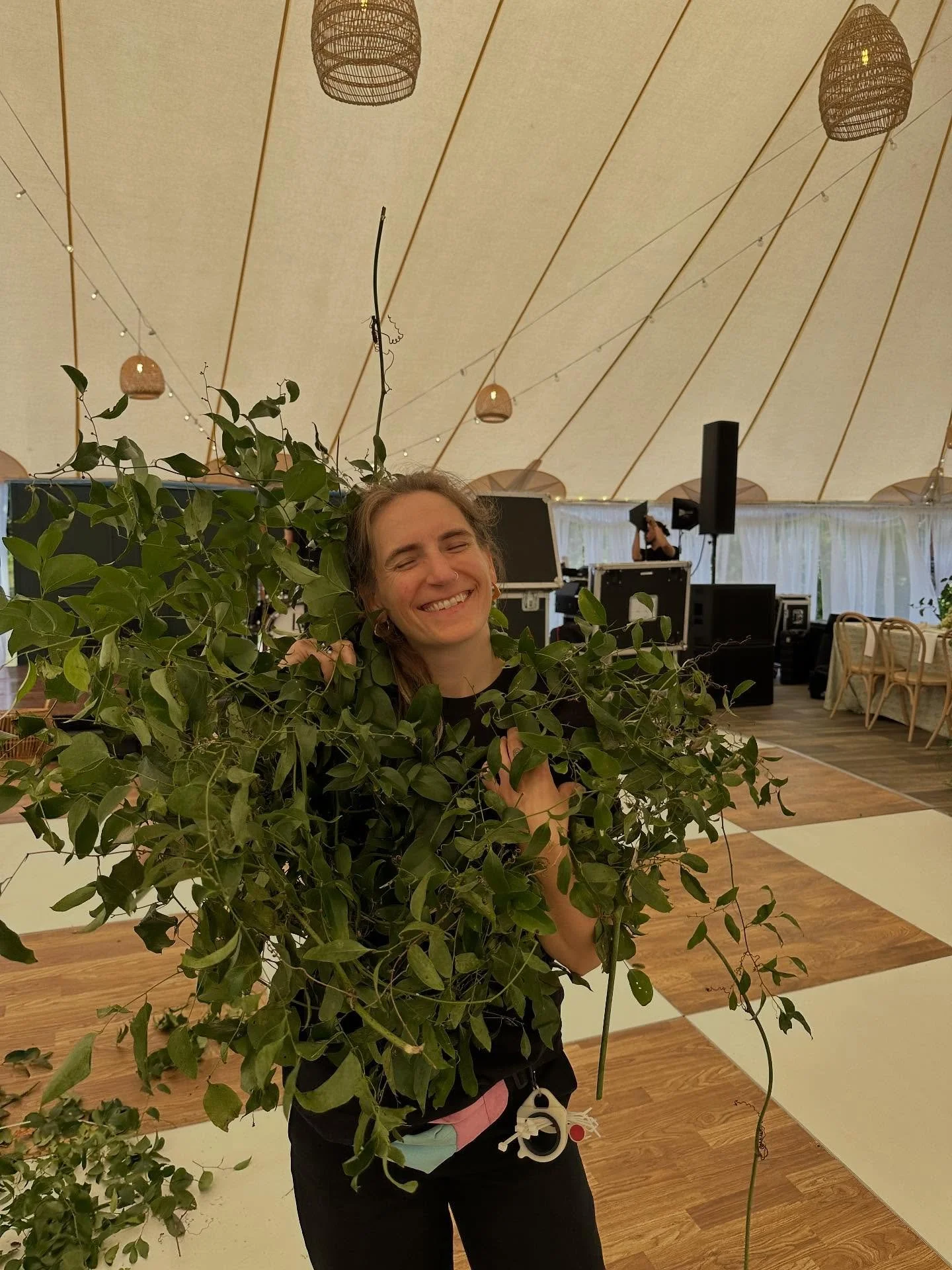 As we wrap up our installation weddings next weekend for the season I’m feeling ever grateful for our new expanded team!! Thank you to the many helping hands that made this year’s weddings run so smoothly- both in the studio and at the ve