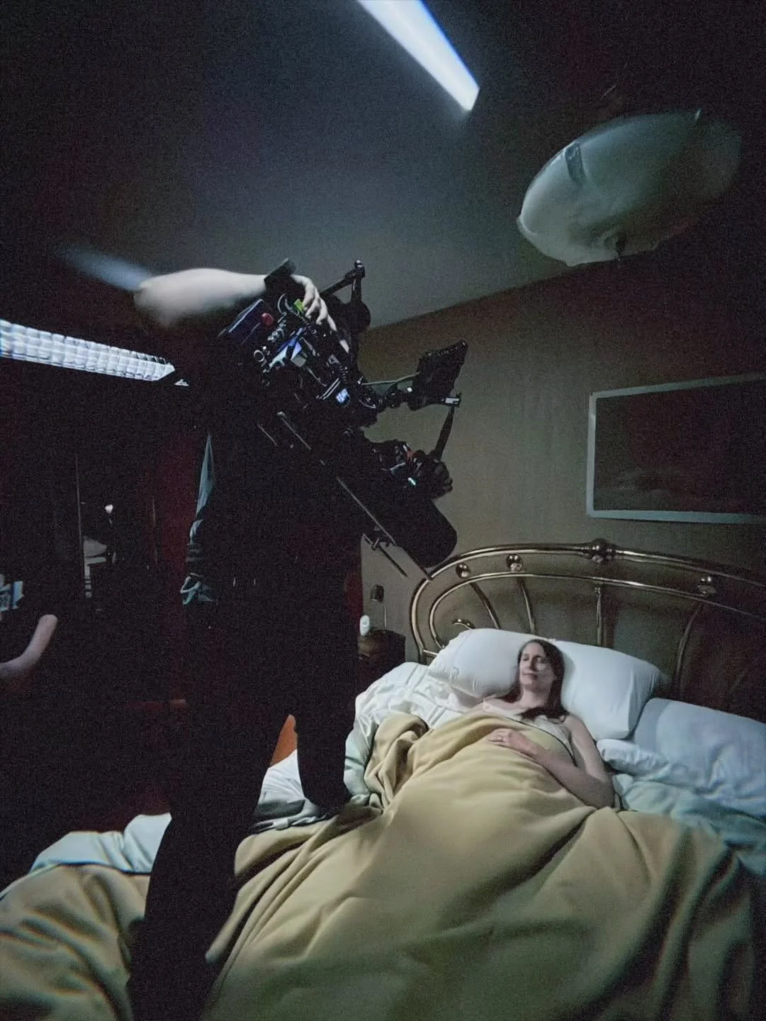 Handheld on the Angenieux 24-290mm

Dir. @pete_hatch 
DOP. @liamvanderploeg 
1st AC. @theandouz (supported the insanity)
Gaffer. @_joonia 
KG. @townless_films 
Swing. @kuikurt 
Swing. @bazzmino 

Cast. @lovethinkplay @directordarik