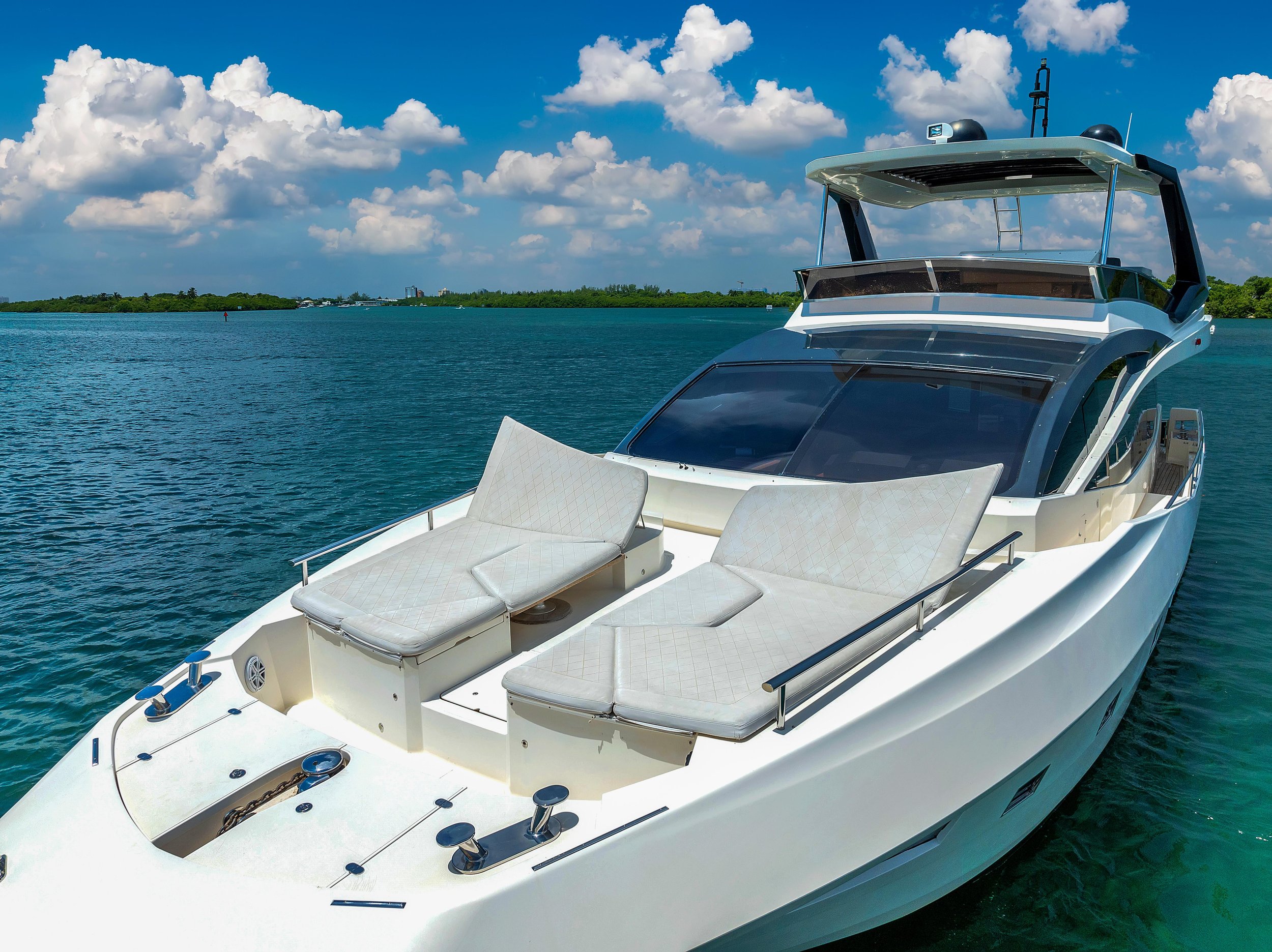 2013-astondoa-72-glx-power-9521063-20240828141040573-1_XLARGE.jpg