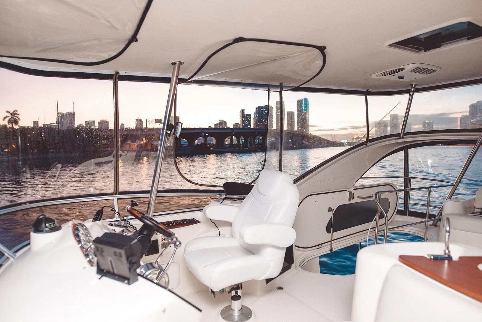 45' Meridian - free yacht miami 5.jpg