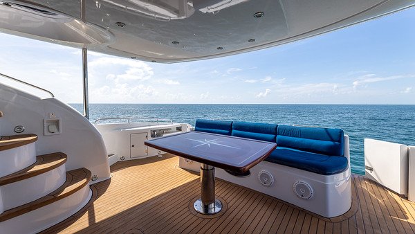 75' SUNSEEKER MR - FREE YACHT MIAMI 3.jpeg