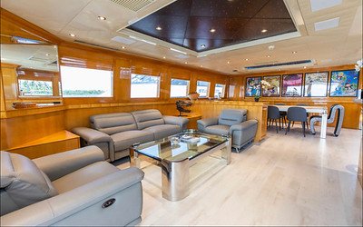 116' BAGLIETTO - FREE YACHT MIAMI 5.jpeg