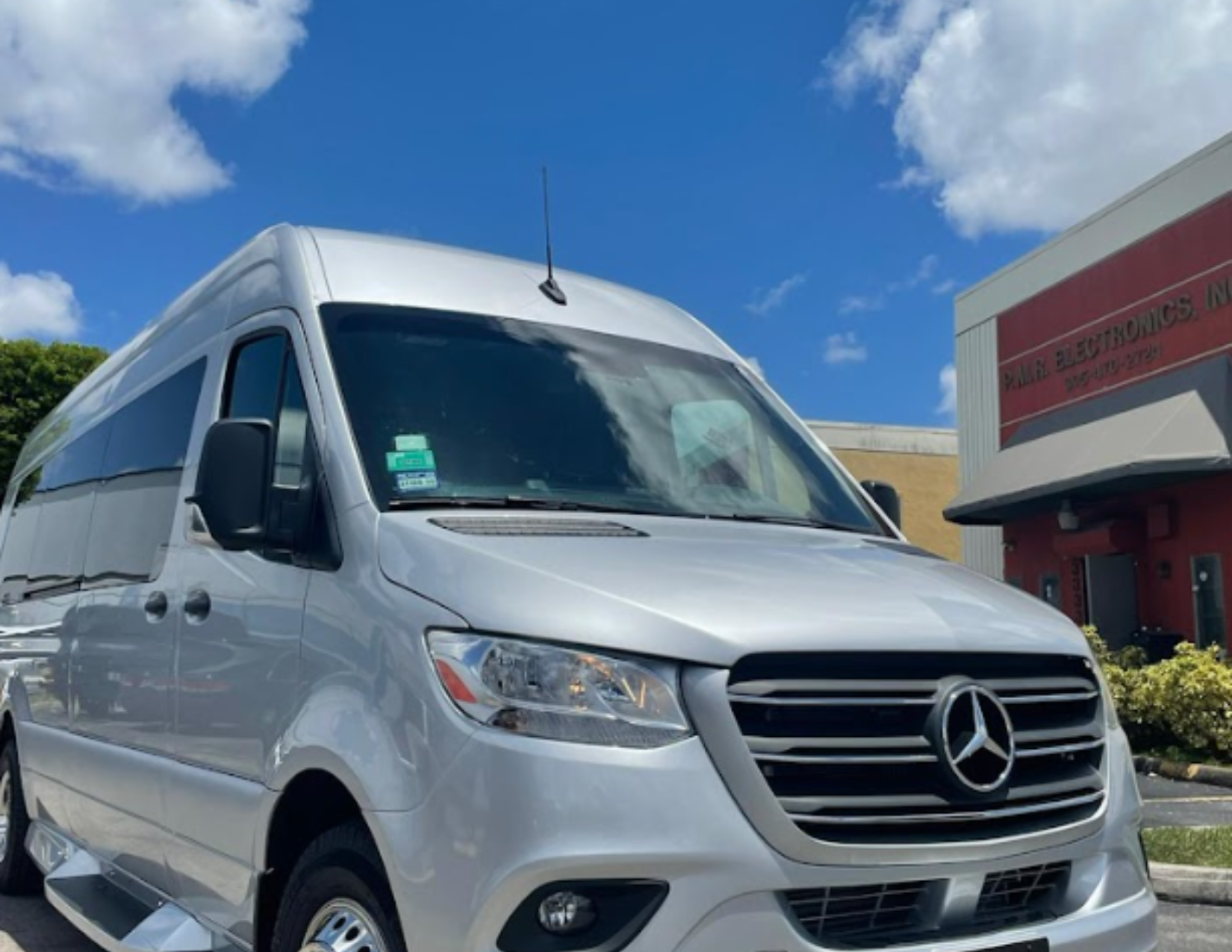 MERCEDES SPRINTER JET (1).png