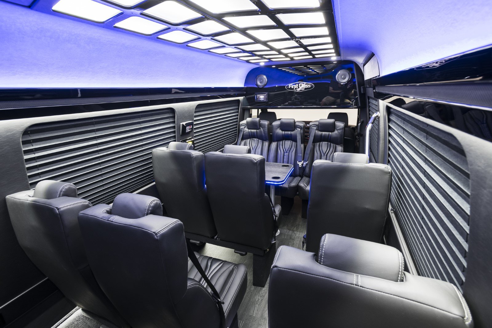 EXECUTIVE SPRINTER 13 PAX- FREE LIMO MIAMI 4.jpg