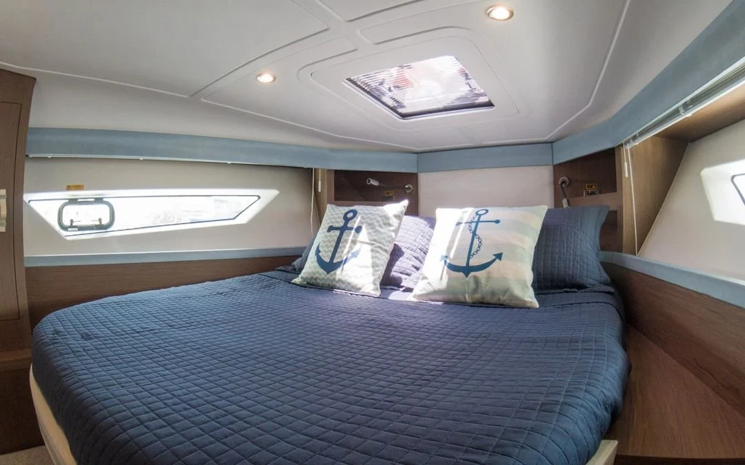42 beneteau free miami yacht 6.jpeg