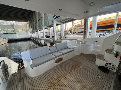 55' AZIMUT MR-S - FREE YACHT MIAMI 2.jpeg