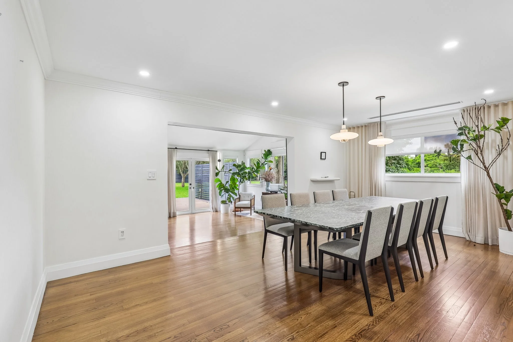 33-web-or-mls-SW 50th Street-S2609-033.jpg