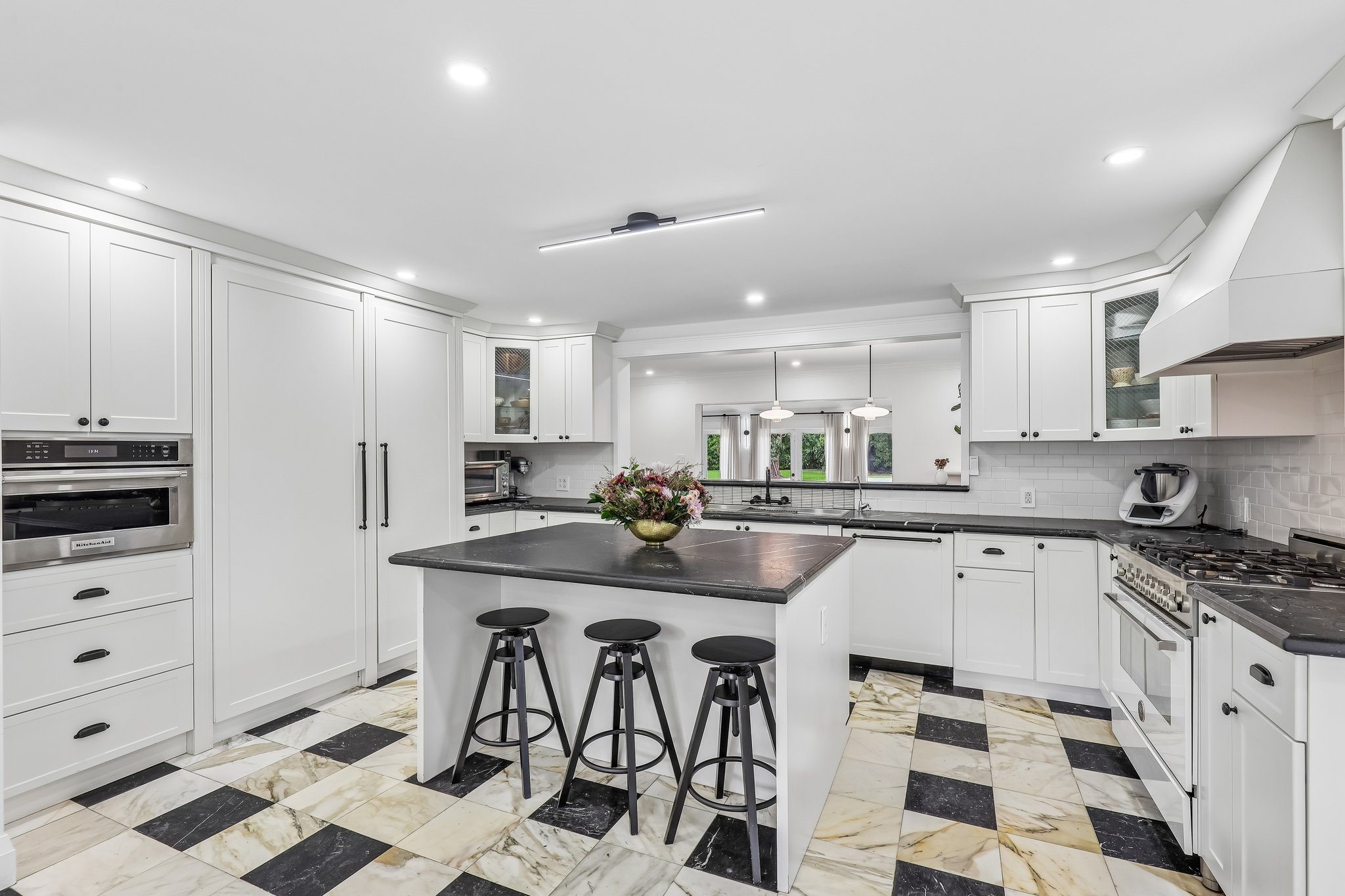 35-web-or-mls-SW 50th Street-S2609-035.jpg