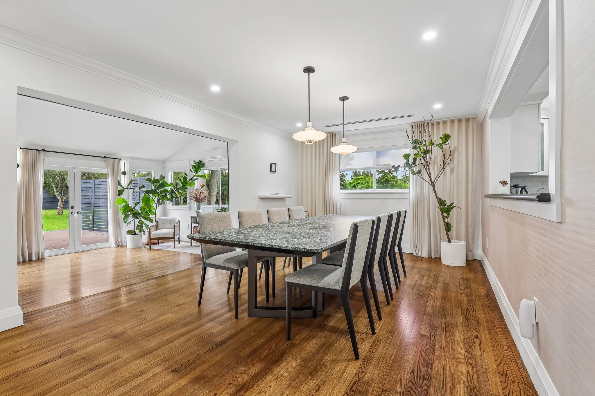 26-web-or-mls-SW 50th Street-S2609-026.jpg