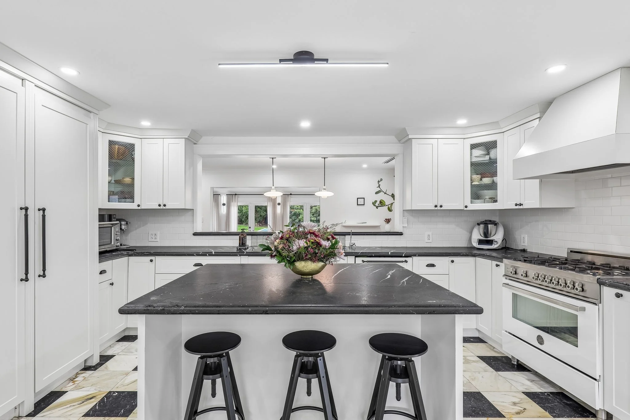 36-web-or-mls-SW 50th Street-S2609-036.jpg