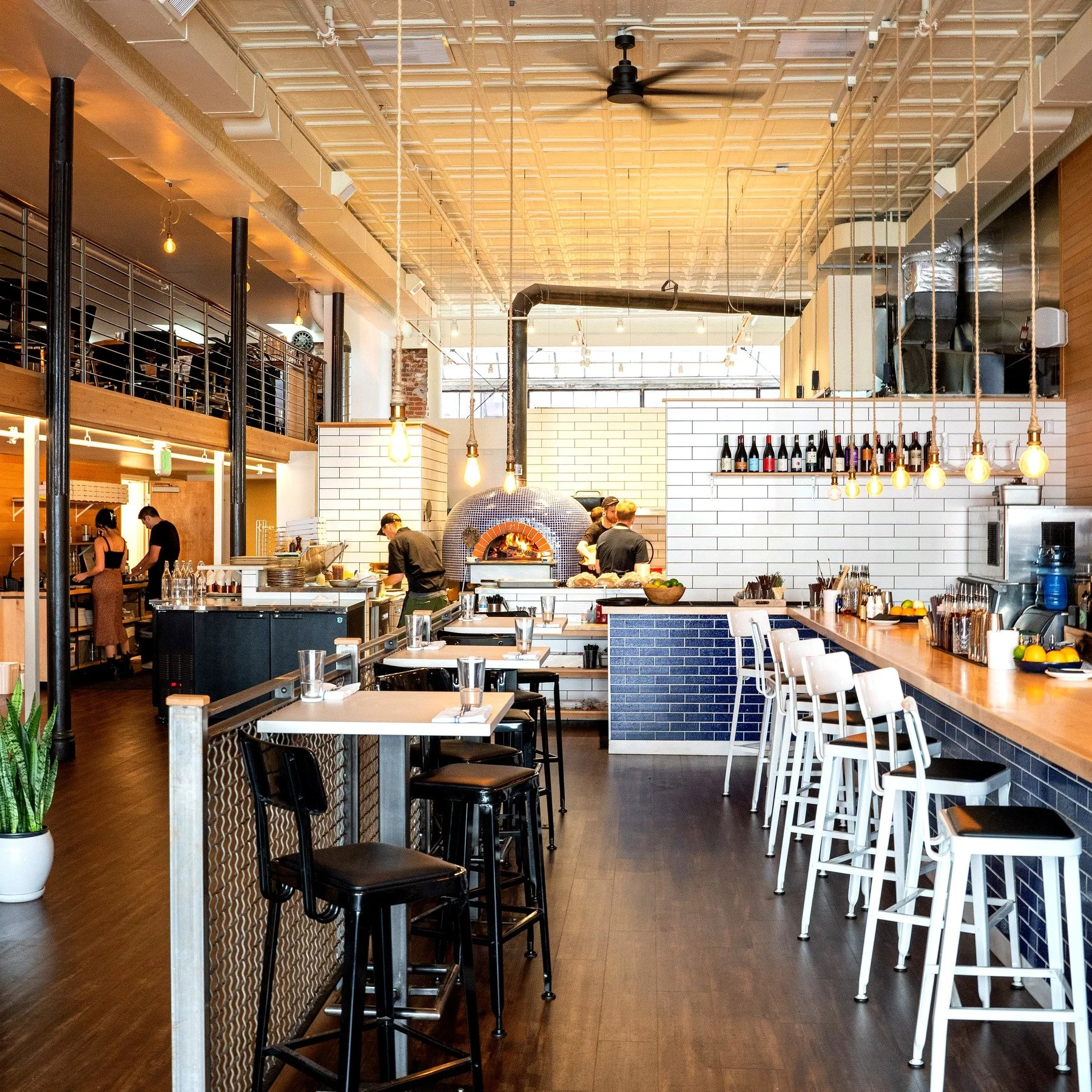 wooden_city_bar_enhanced.jpg