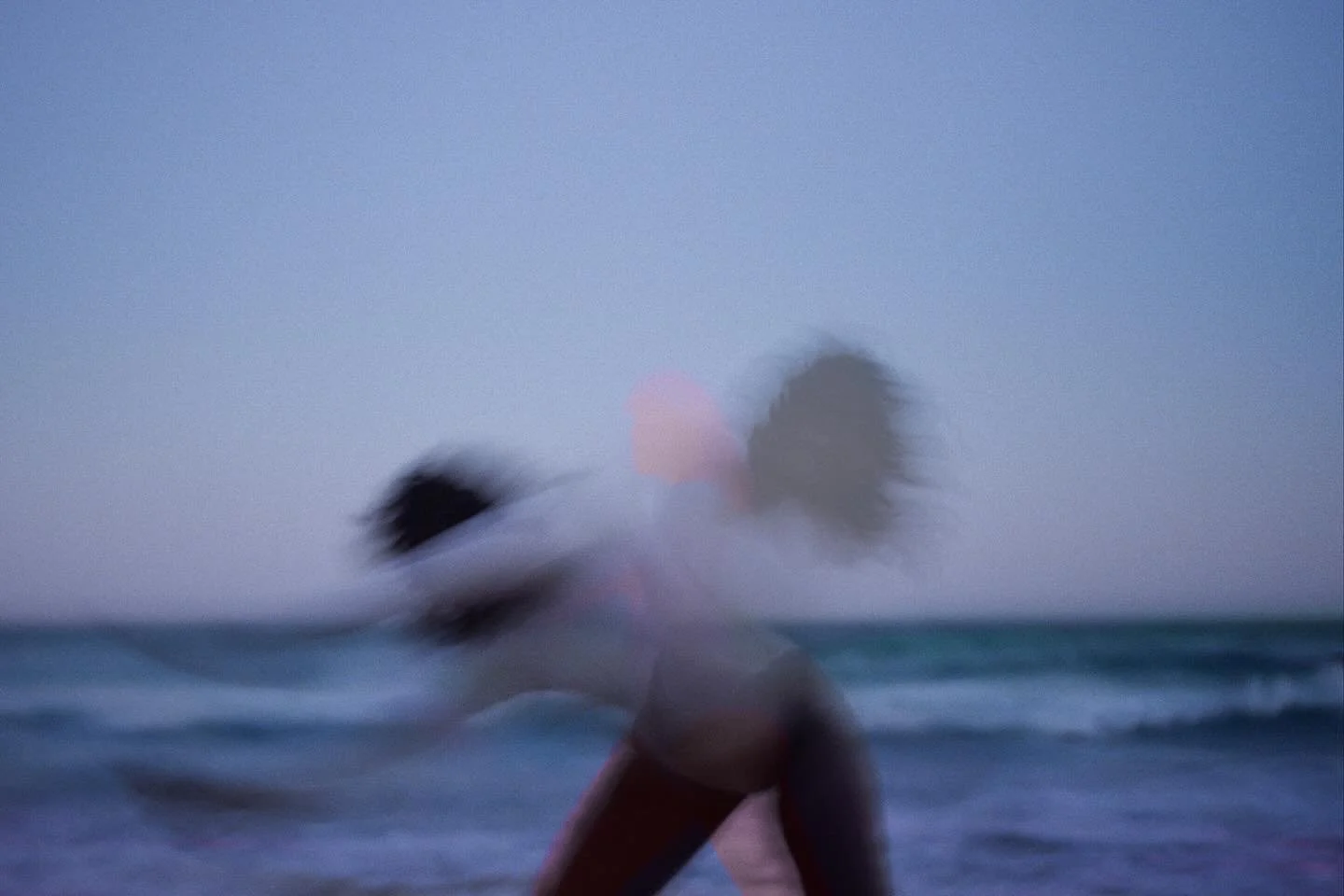 studies in movement on film 〰️

outtake of @cominghome.health 

#movementstudies #35mmfilm