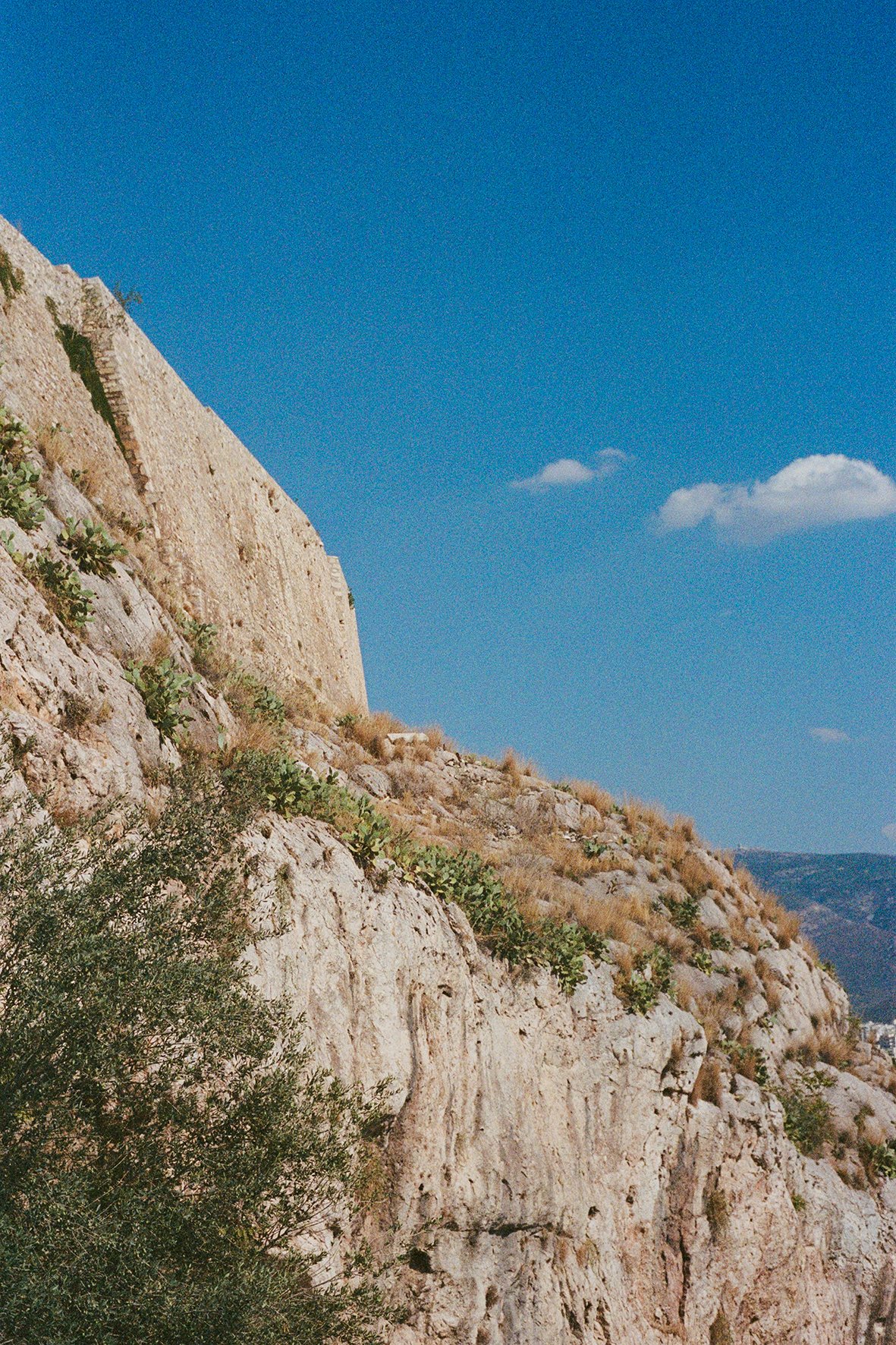 ACROPOLIS iii_000009670008.JPG
