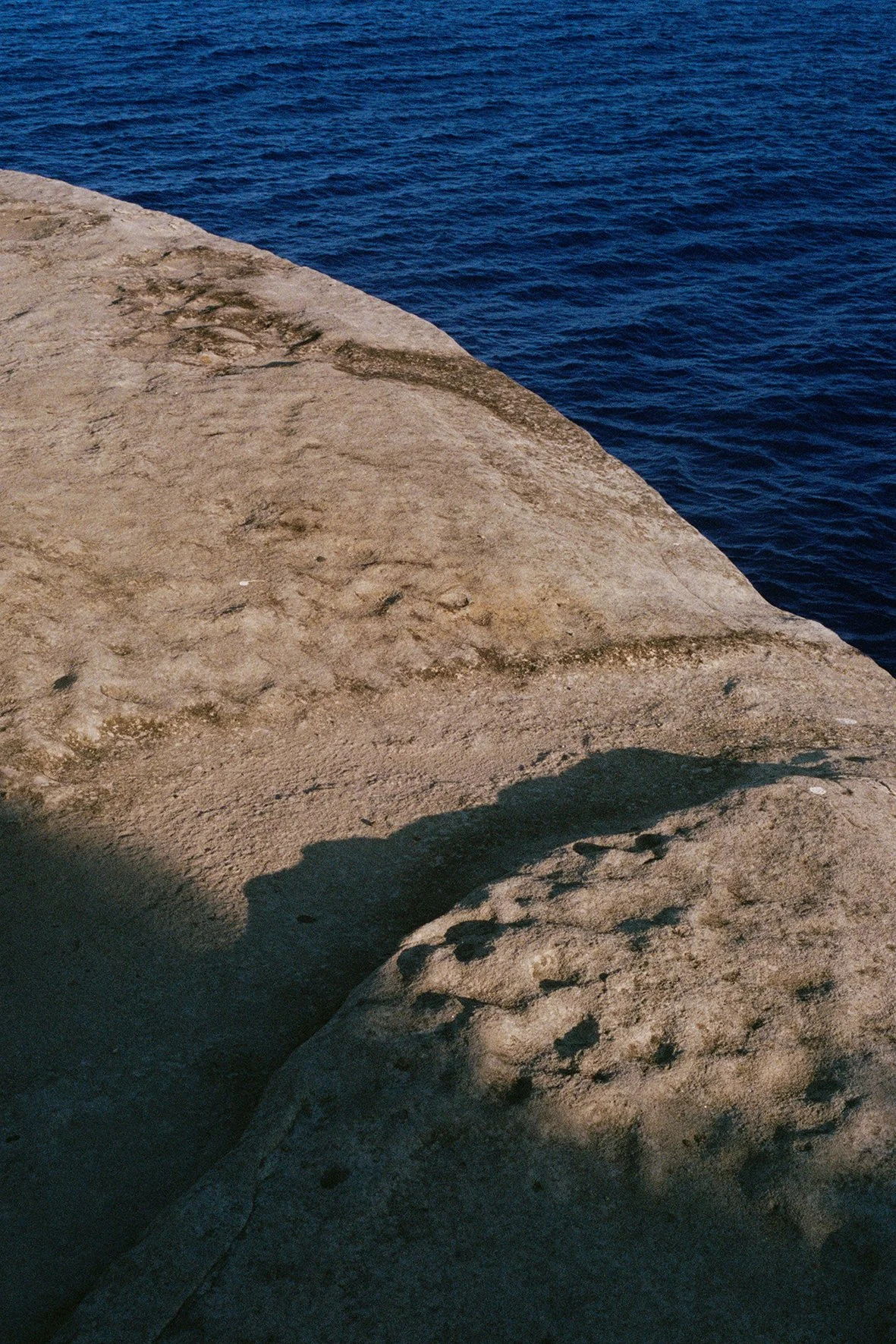 FRAGMENTS xii_000007340015_edit.jpg