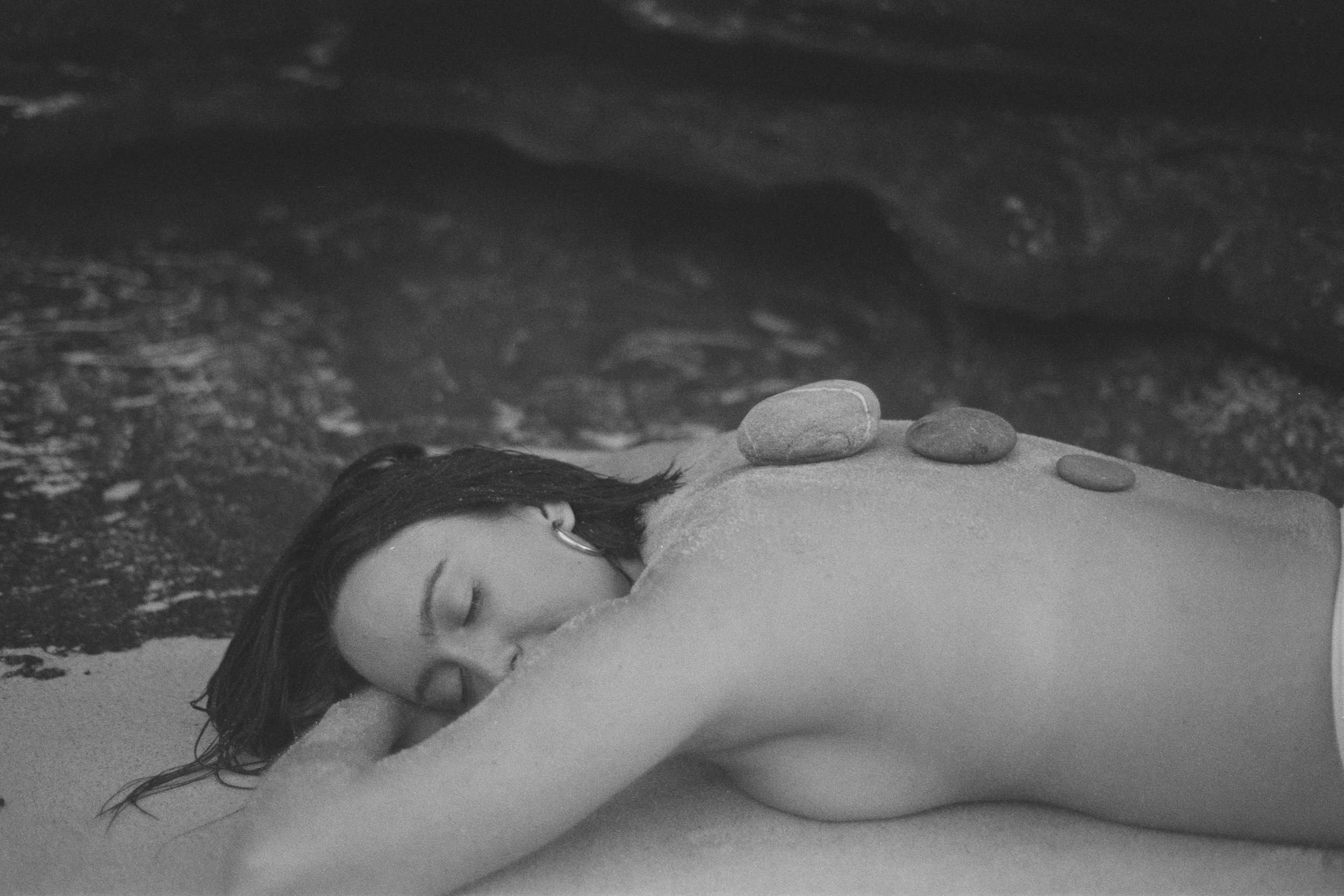 LA FEMME FORME-SUMMER iv.jpg