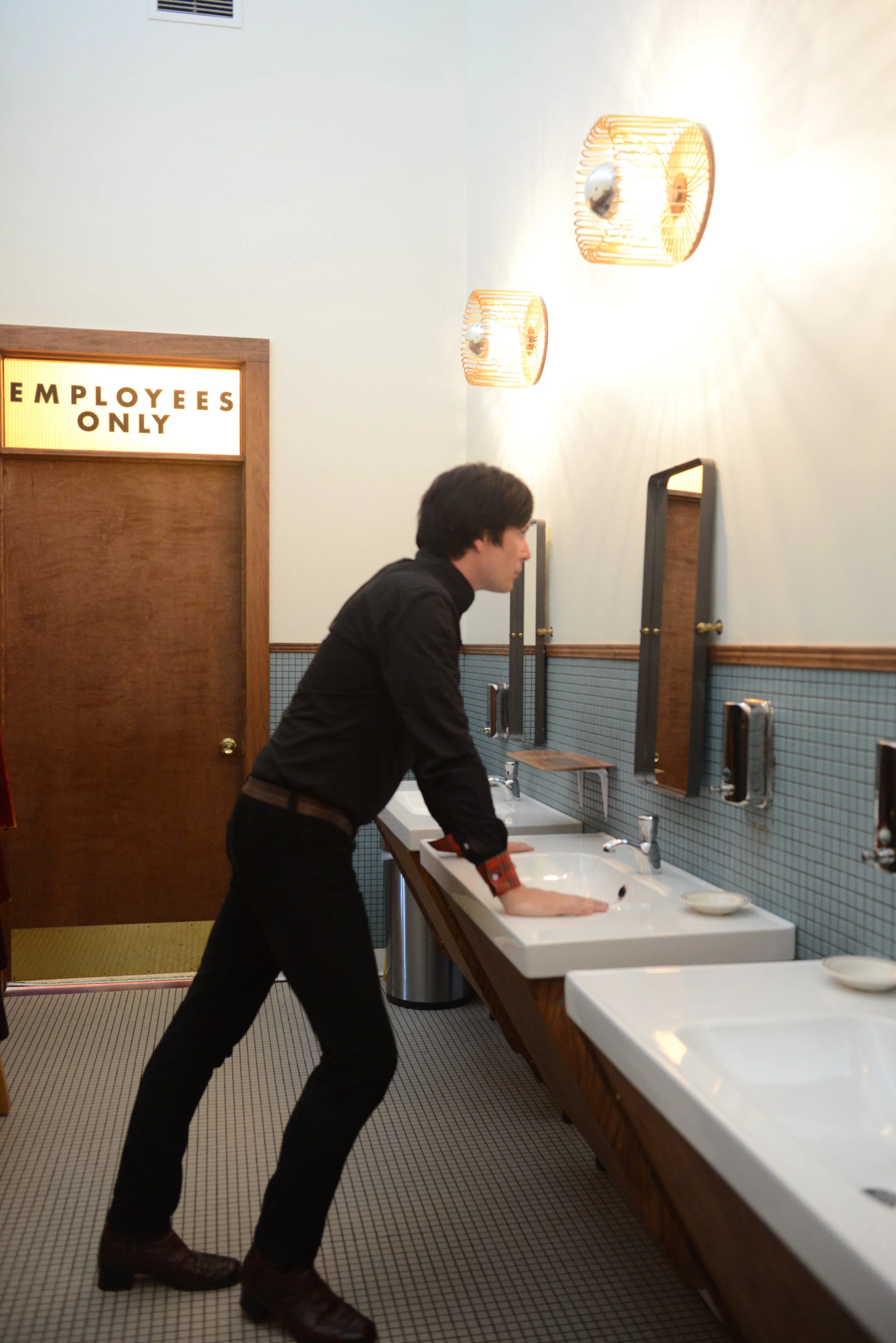 Nic Armstrong and The Thieves official.jpeg