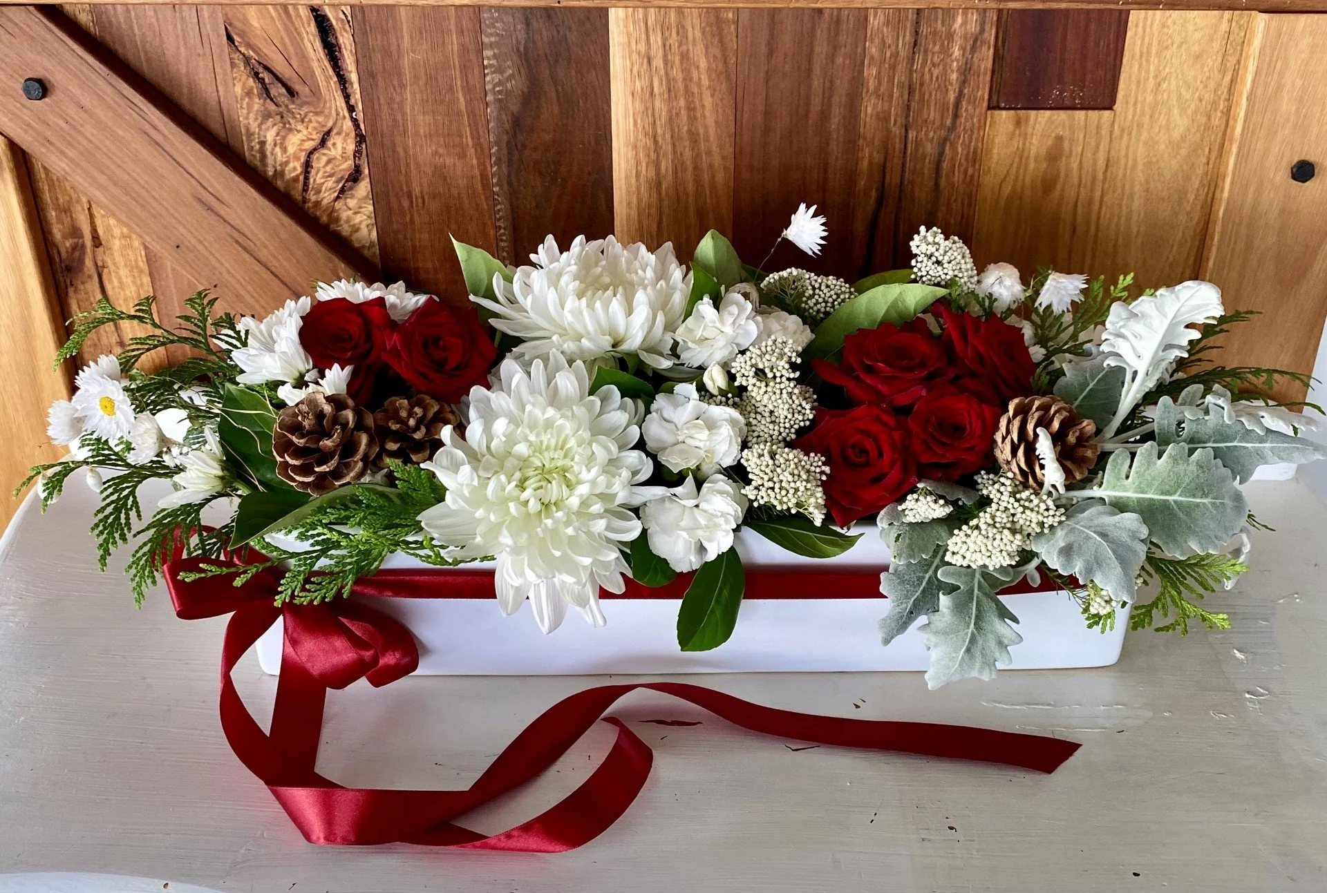 Christmas Table Floral Centrepiece