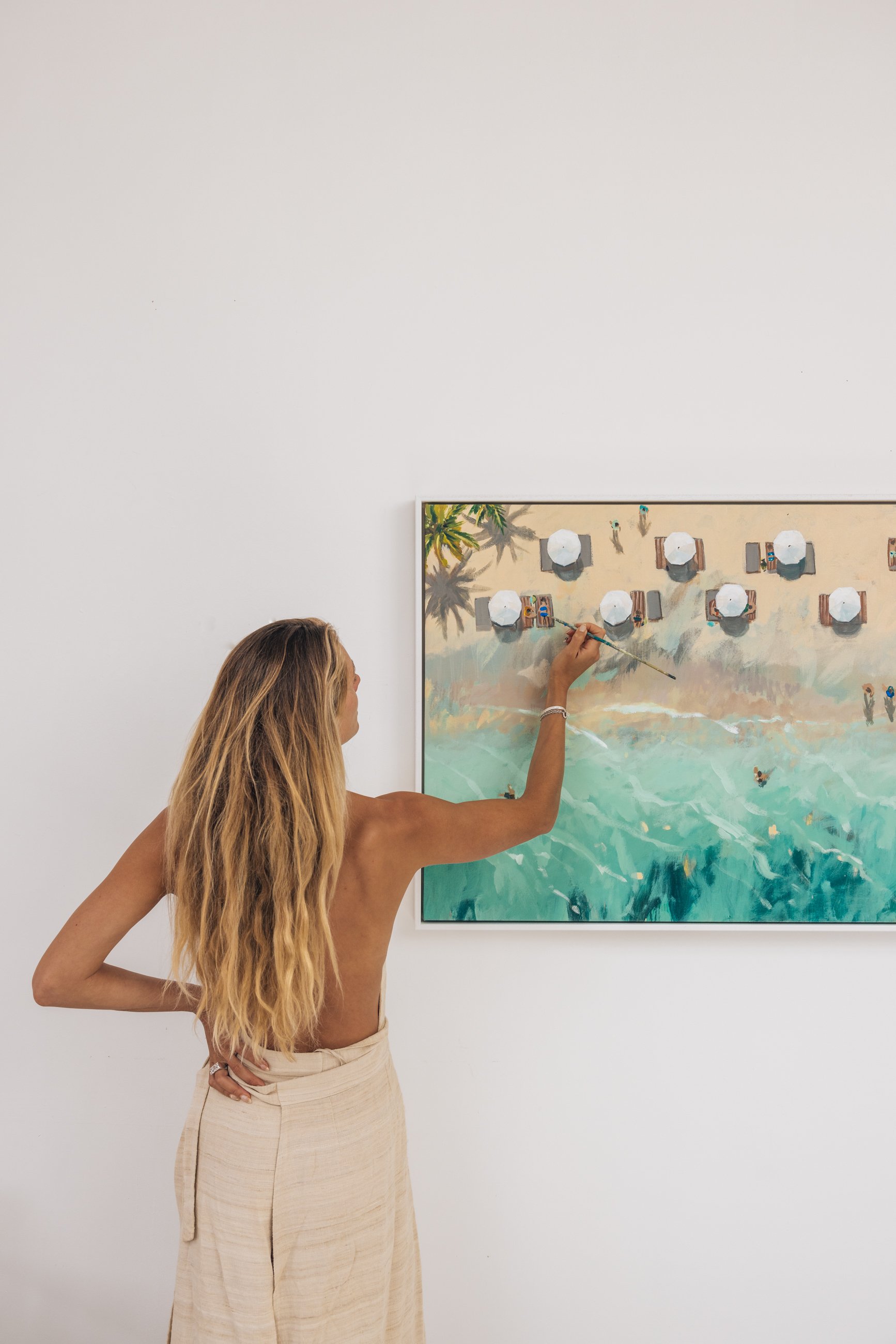 Nina Brooke | Tropical Beach