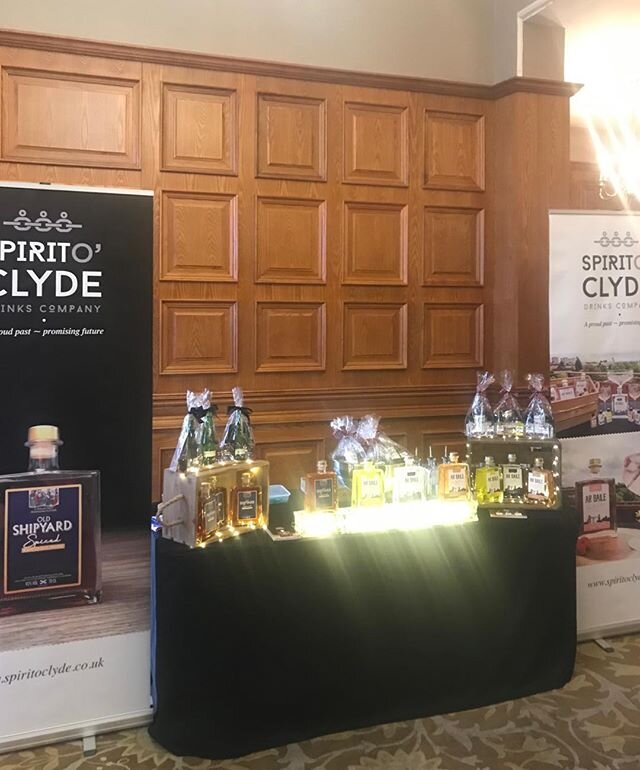 Looking forward to day two of the Isle of Bute Gin Festival.
#rosegold#tropical#clydebank#bairdpfbute#rum#ginfestivals