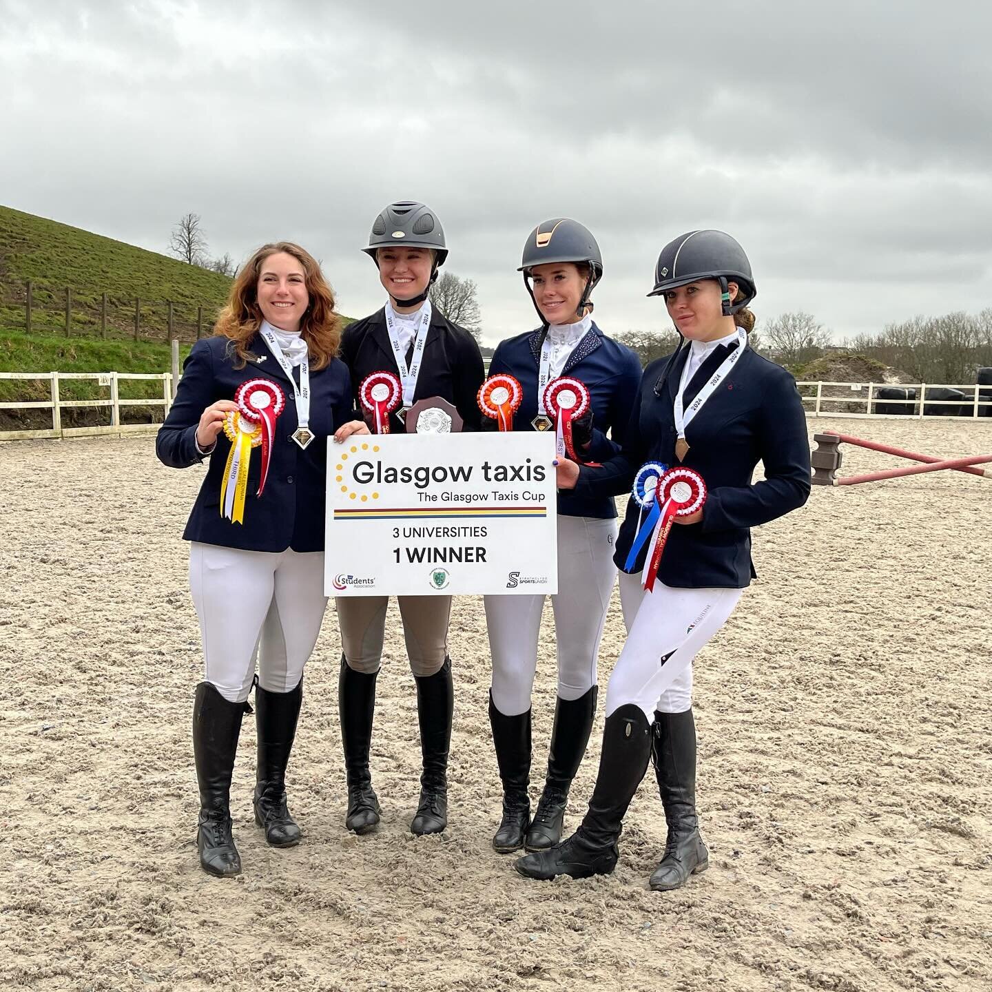 A great day at Taxi&rsquo;s Cup for the girls. An overall team first and individually Louise took home second, Caitlin 3rd, and Sophie 5th. Great riding and thank you to @gcu.equestrian and @strathequestrian for a great day ! 🐴💛🖤