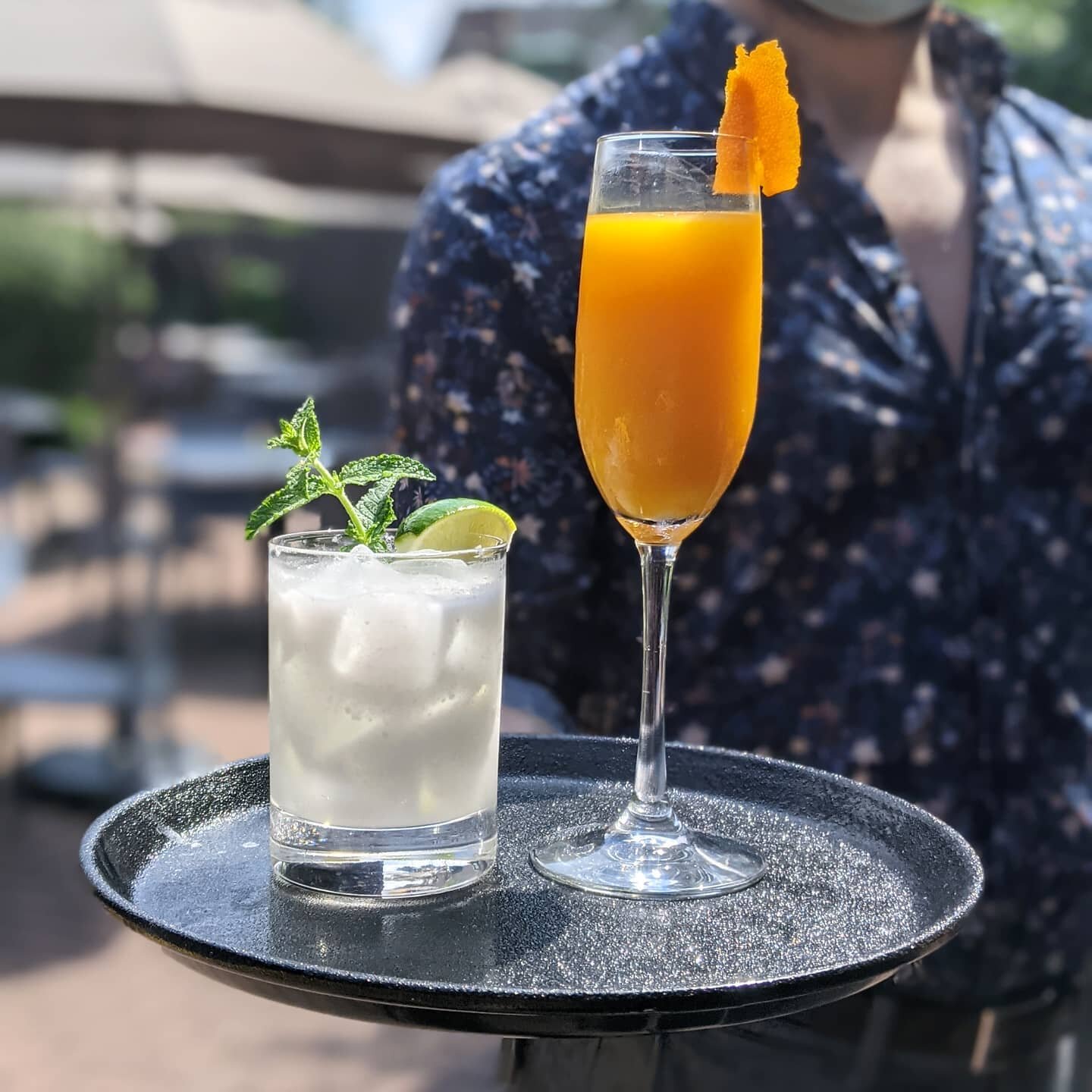 Stop by to enjoy this beautiful weekend! When you do, please wear your mask until you are seated at your table 🙂
&bull;
&bull;
#zackbruell #coconut #mangobellini #patio #clevelandeats #cleeats #clefood #clefoodies #ThisisCLE #clefoodscene
