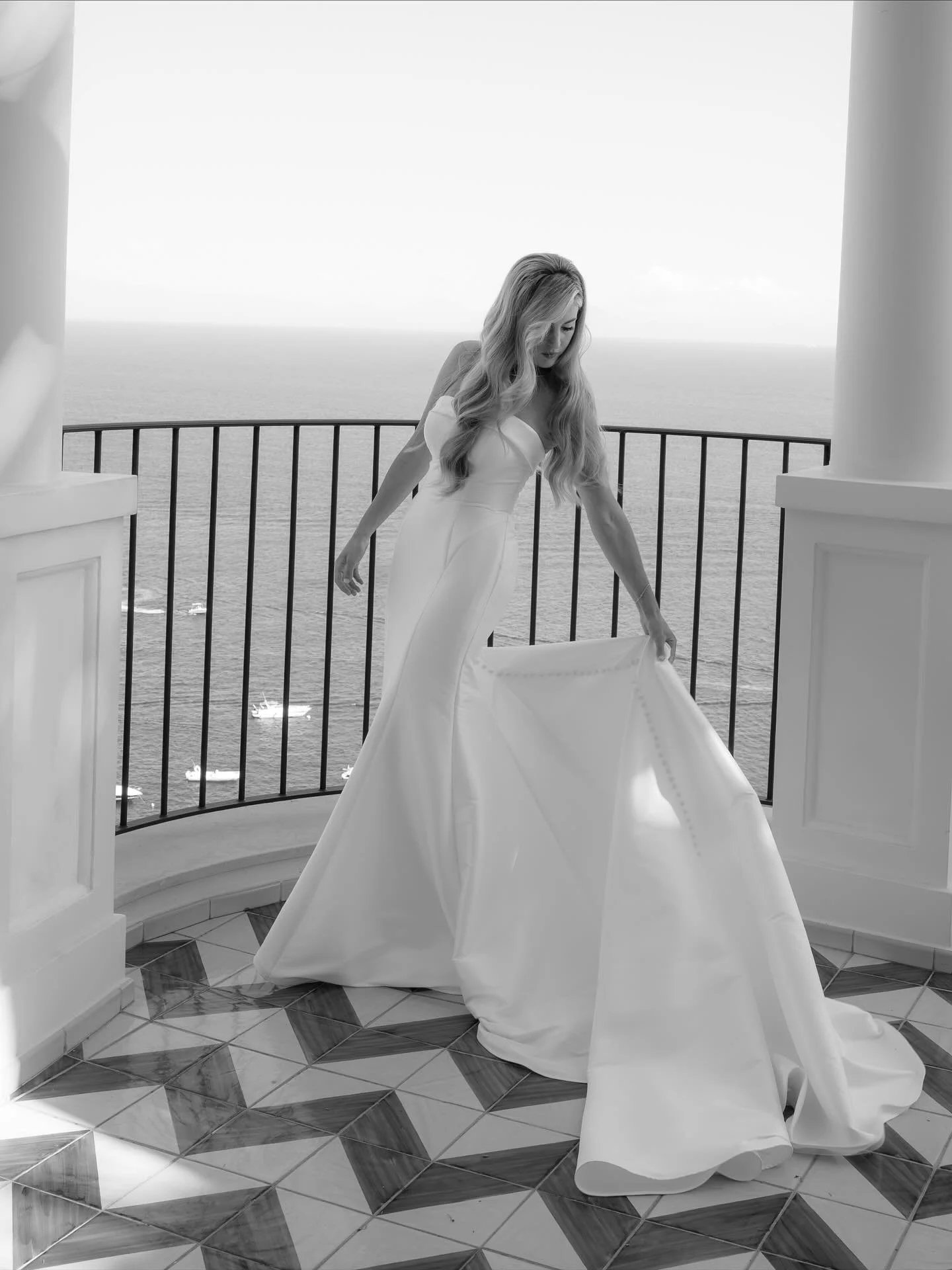 Huge congratulations to Cristina and Anish who got married in Amalfi two days ago. 
It was nothing short of spectacular - a heartfelt ceremony at the breathtaking Duomo di Amalfi, followed by the elegant celebration overlooking the sea at the beautif