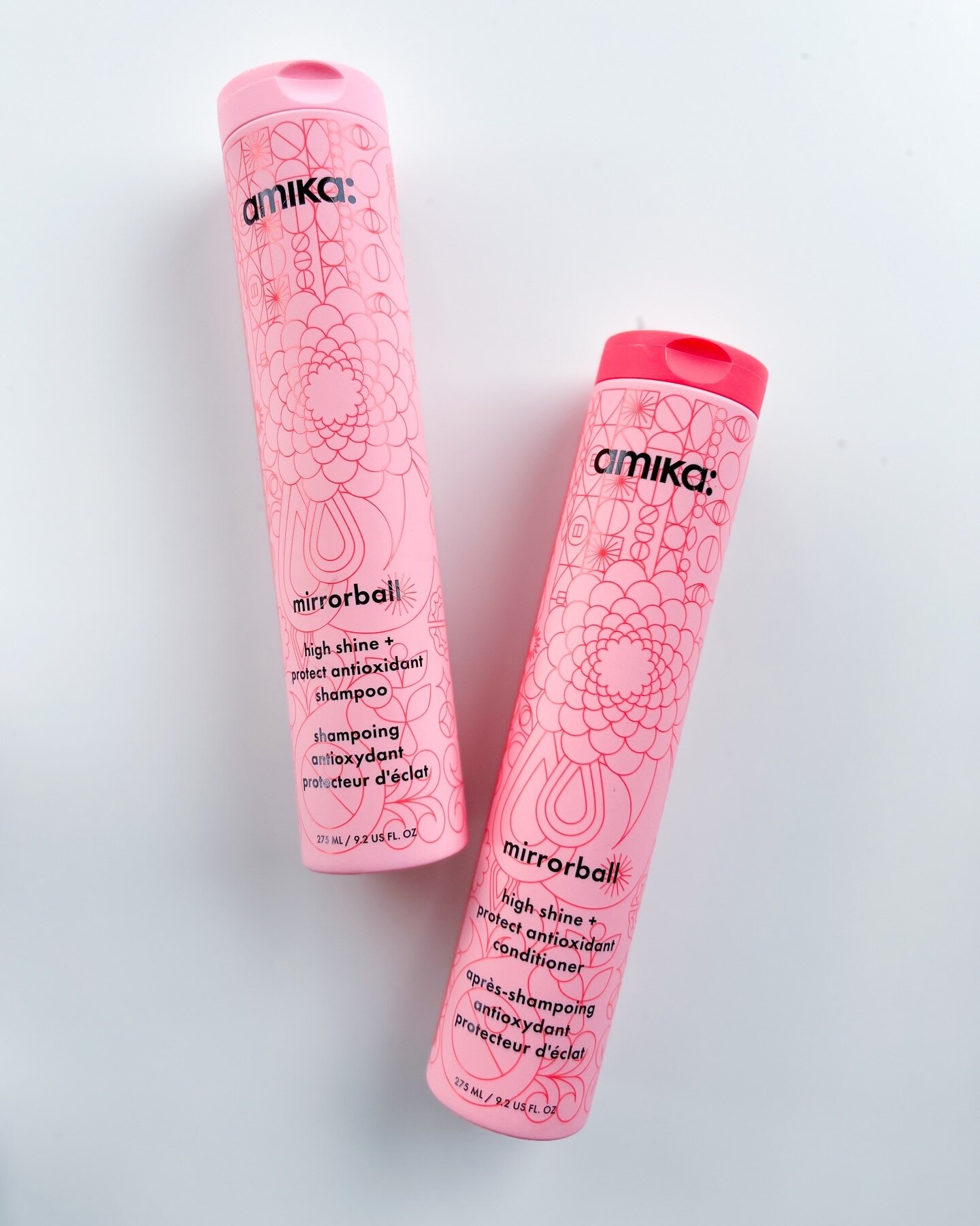 Take a shine to lustrous locks💗🌸✨🪩

Infused with grape leaf extract, raspberry extract, magnolia extract, and sea buckthorn, this shine-inducing shampoo and conditioner system offers lightweight moisture while boosting hair color vibrancy. Antioxi