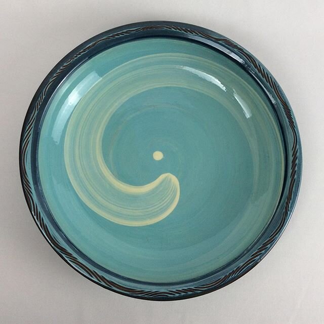 Large serving dish..this is for sale for &pound;75 as part of the Digital Craft Festival which opens tomorrow.
The festival includes demonstrations, talks and a chance to browse online to see the work of top craft makers. My new website pennysimpsonc