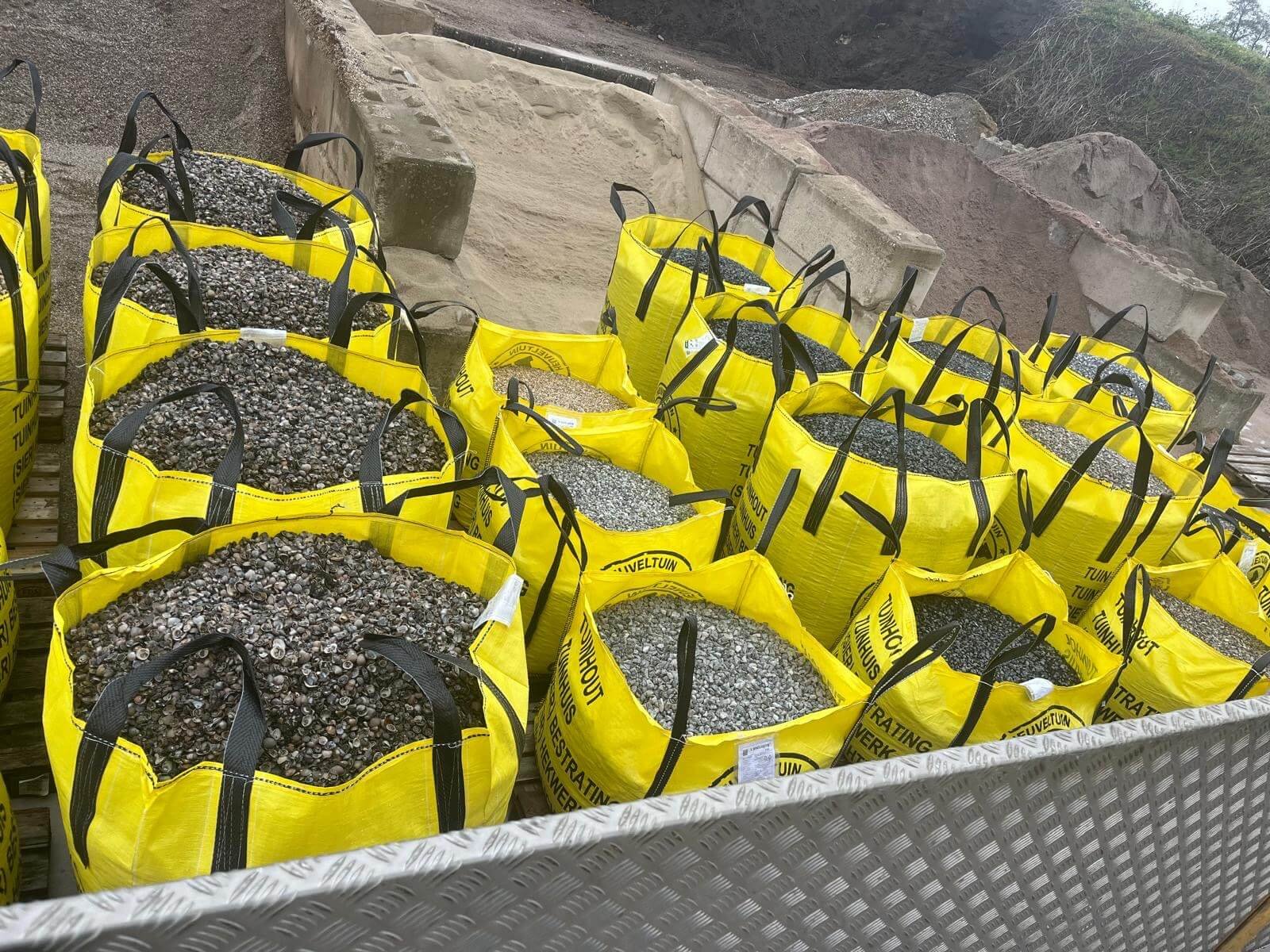 grind en split putten.jpeg