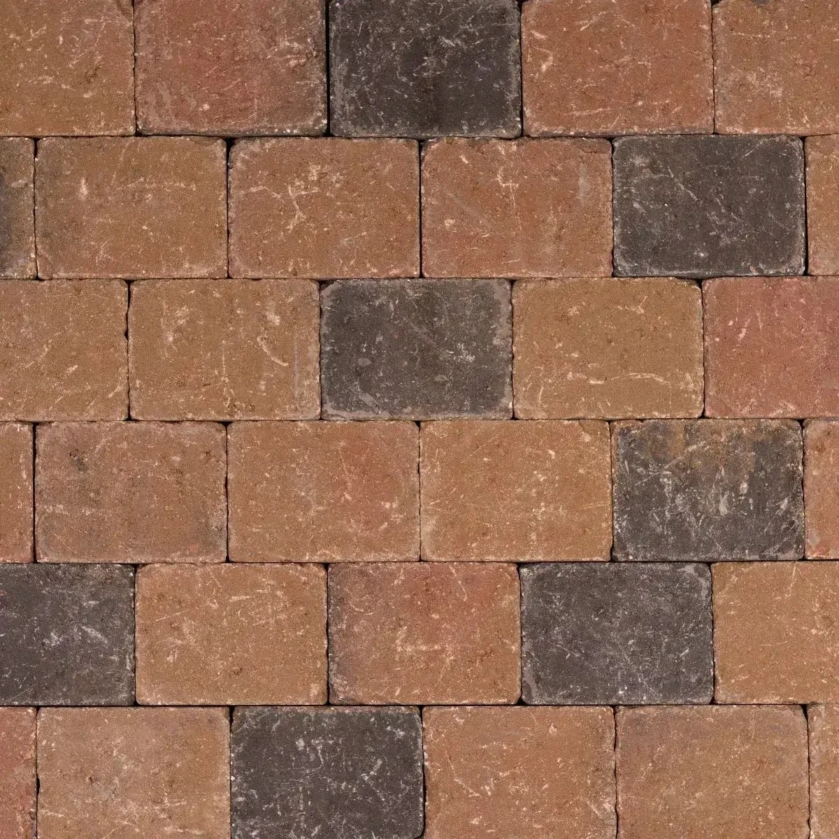 Tambour oud bont getrommeld