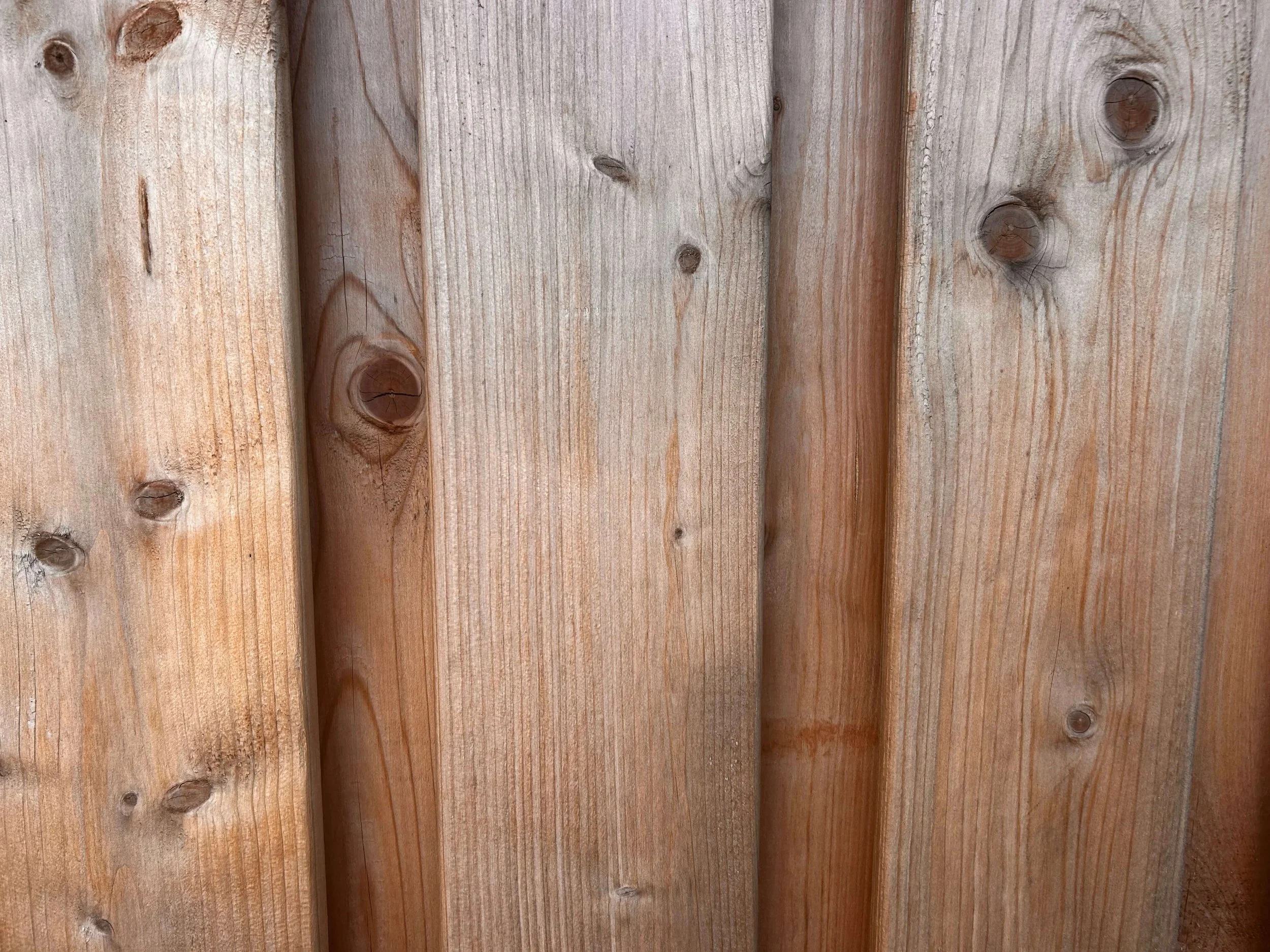 Houten tuinafscheiding