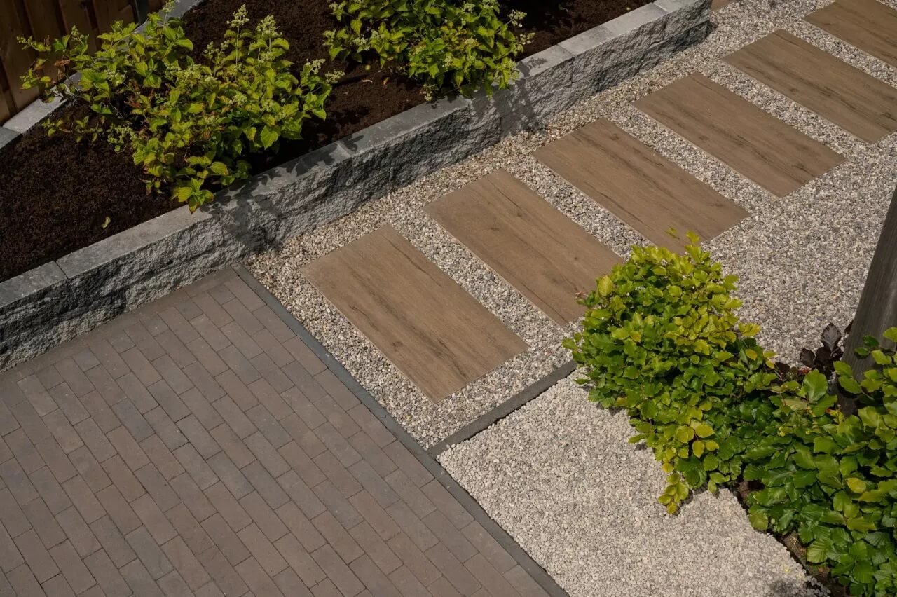 Strackstone  Dikformaat vlak havanna antraciet