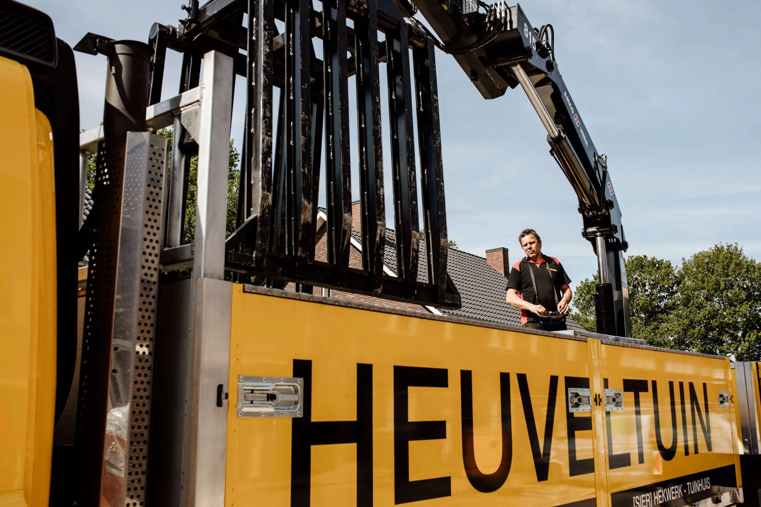 Terras aan laten leggen Putten