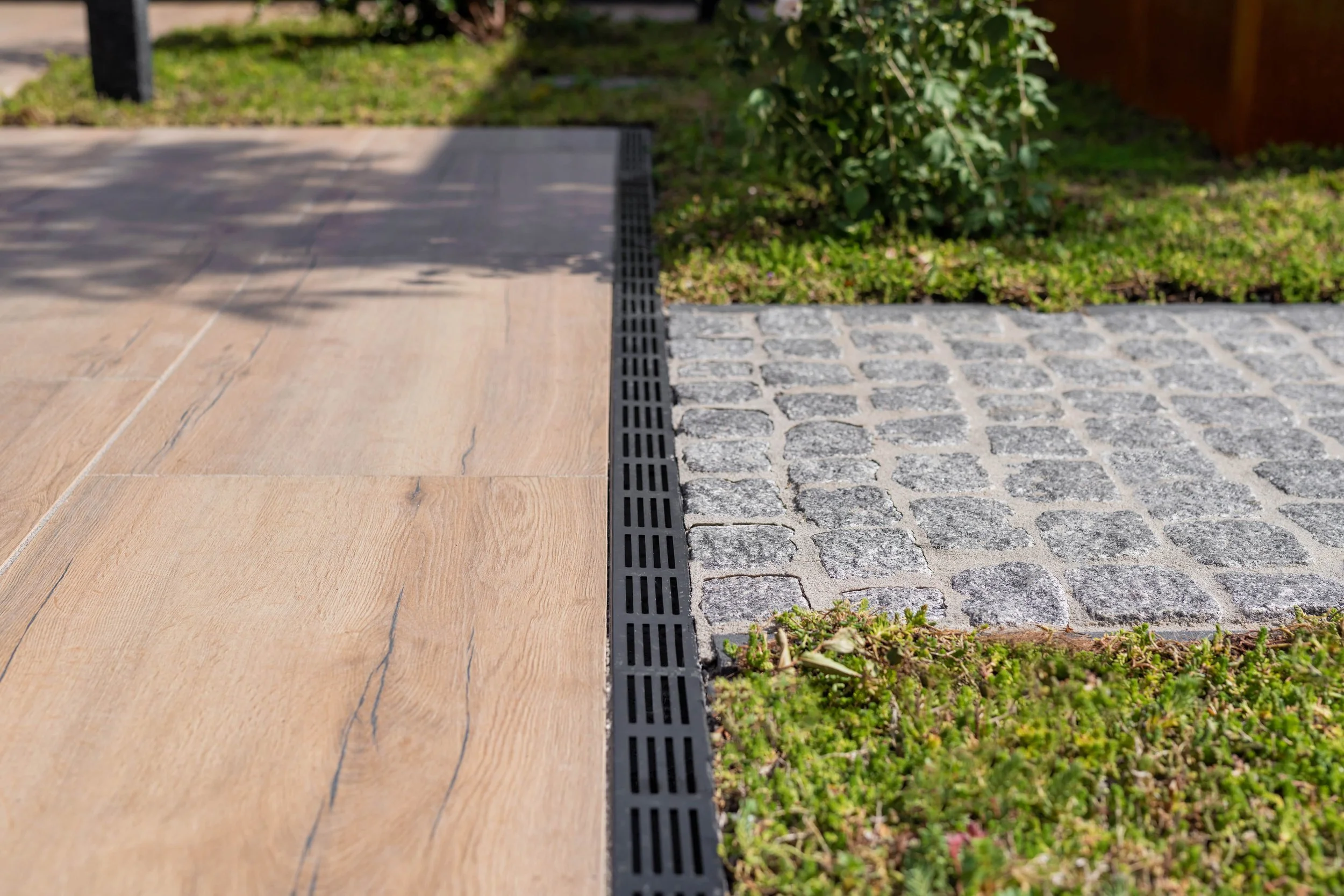 Garden Drain zwart aluminium  goten