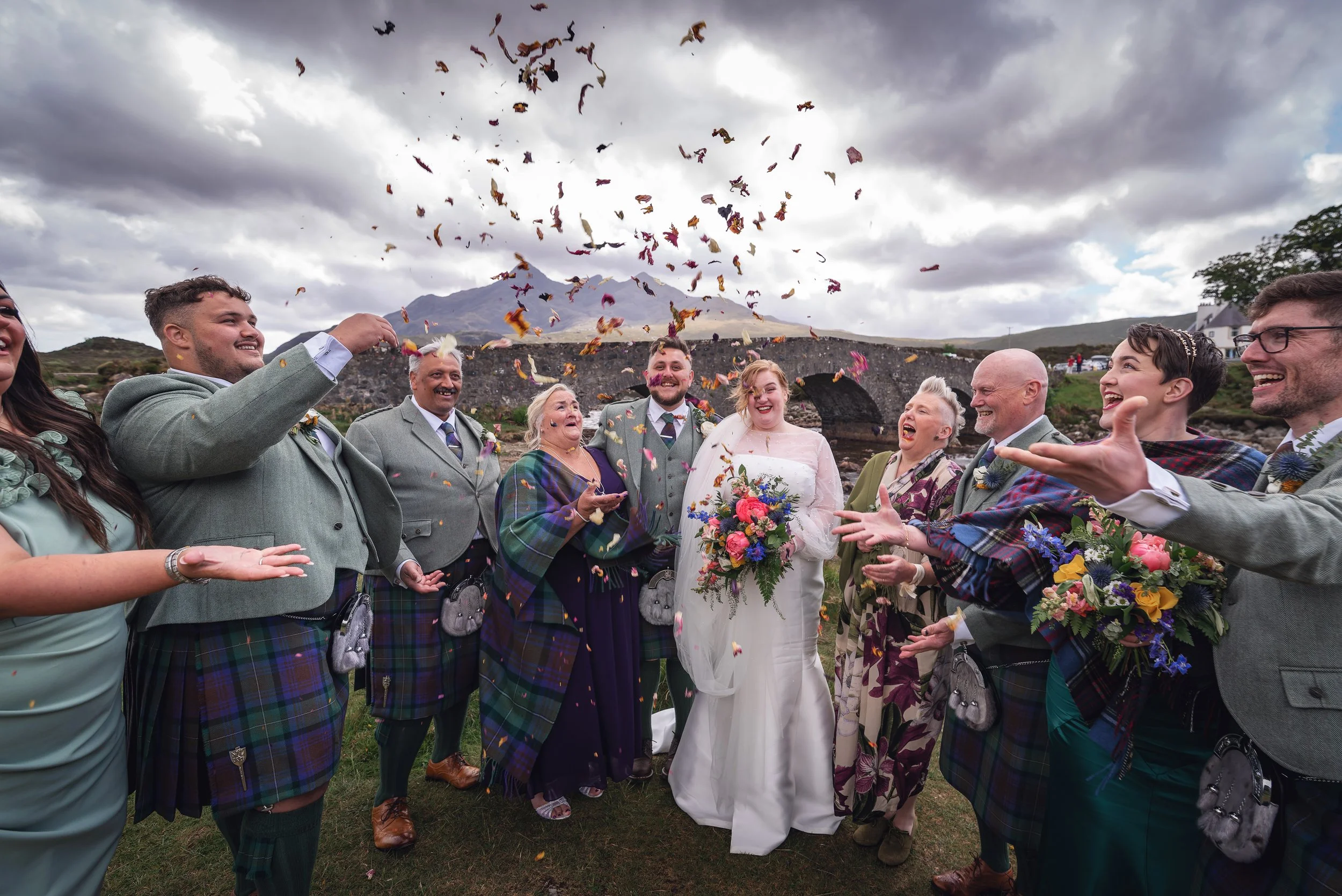 Happy Anniversary to Rhona and Marc, and your gorgeous wedding in Skye a year ago - feels like yesterday! 🧡
@rhonas_key @itsamemarco_ 
.
.
.
.
.
.
#scottishweddingphotographer #destinationweddingphotographer #scottishwedding #skyewedding