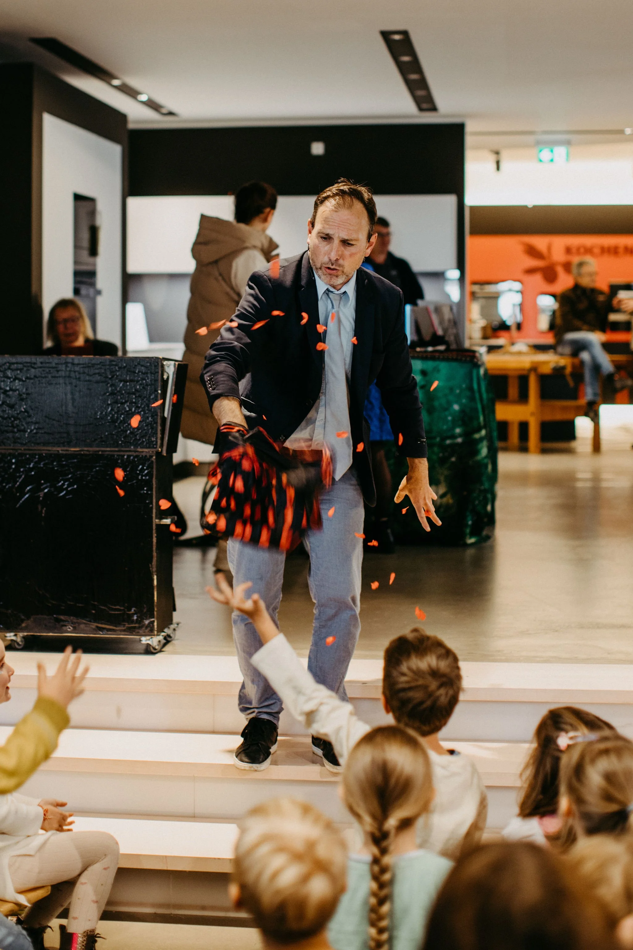 Markos Magic (50).jpg