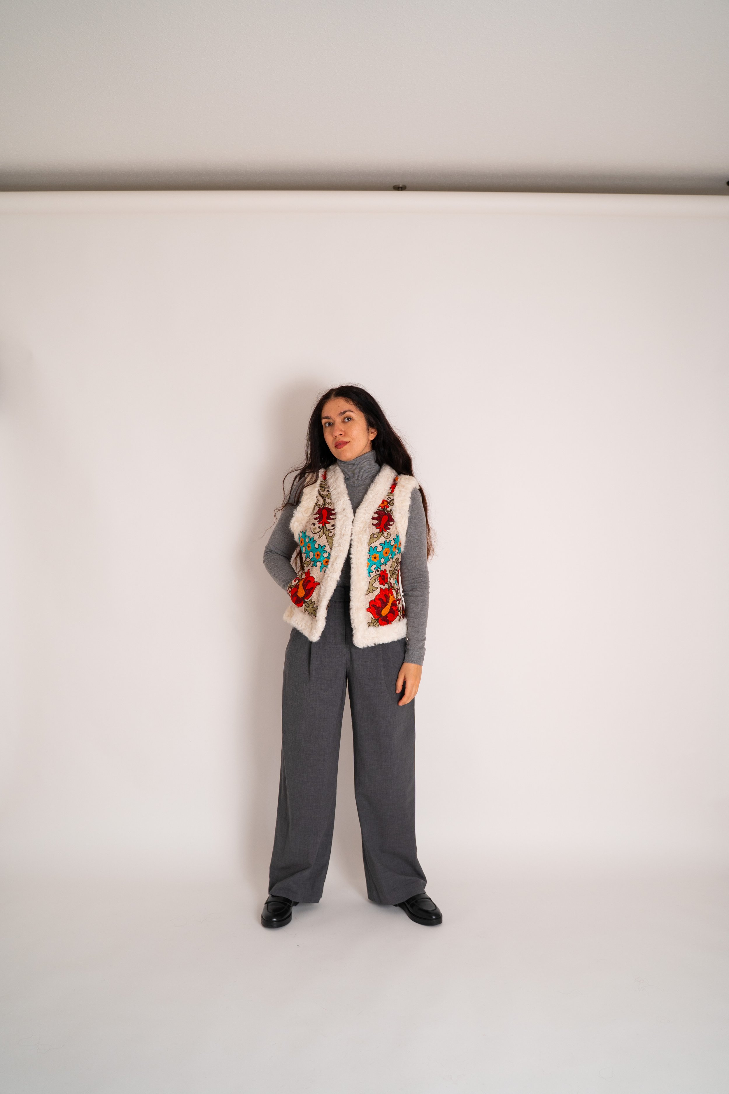 Look_3_3.jpg