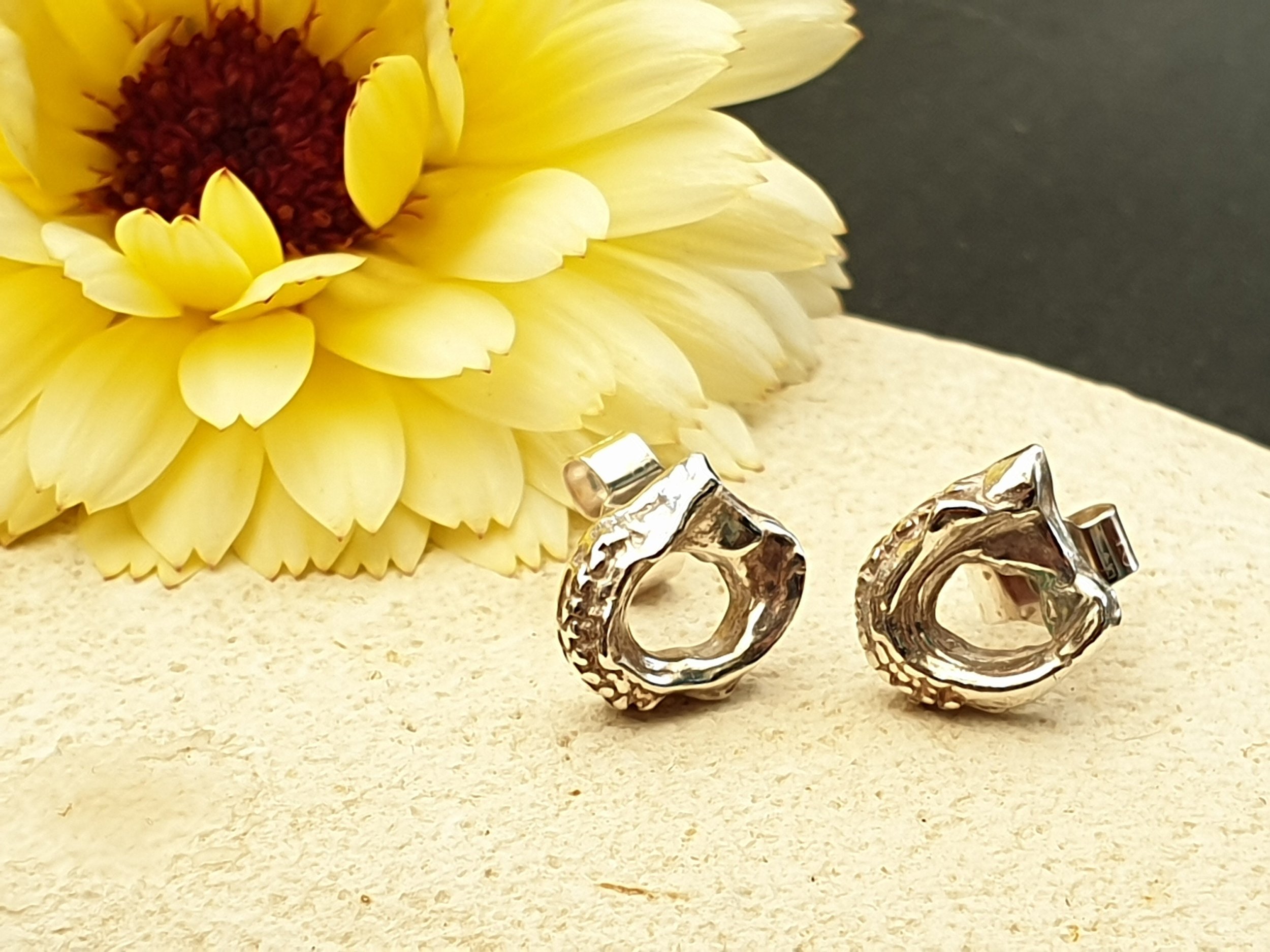 https://i.etsystatic.com/21412572/r/il/53170b/2392878152/il_fullxfull.2392878152_hhj5.jpg