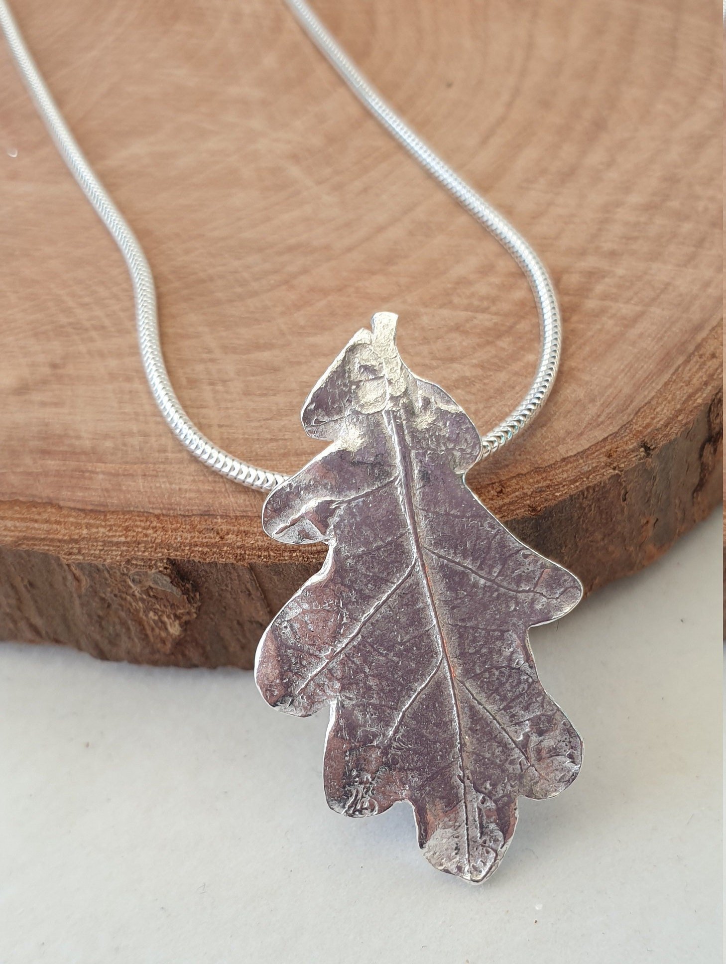 https://i.etsystatic.com/21412572/r/il/dd23b4/2658307900/il_fullxfull.2658307900_kmr4.jpg