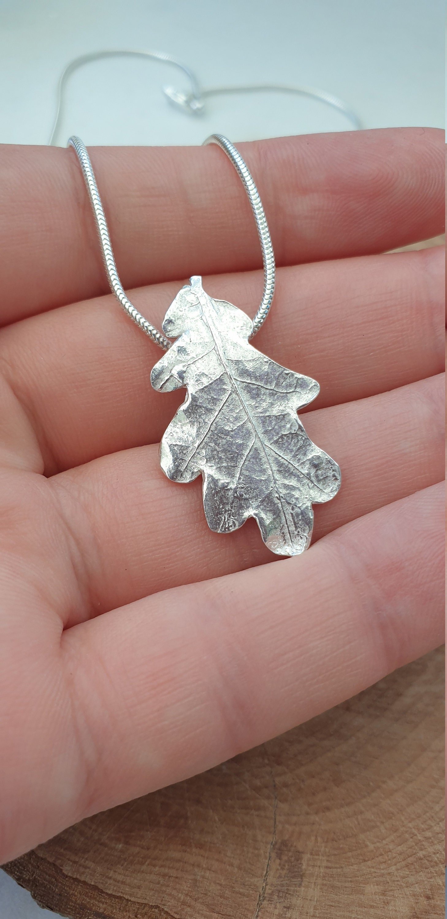https://i.etsystatic.com/21412572/r/il/c53900/2705946655/il_fullxfull.2705946655_94cs.jpg